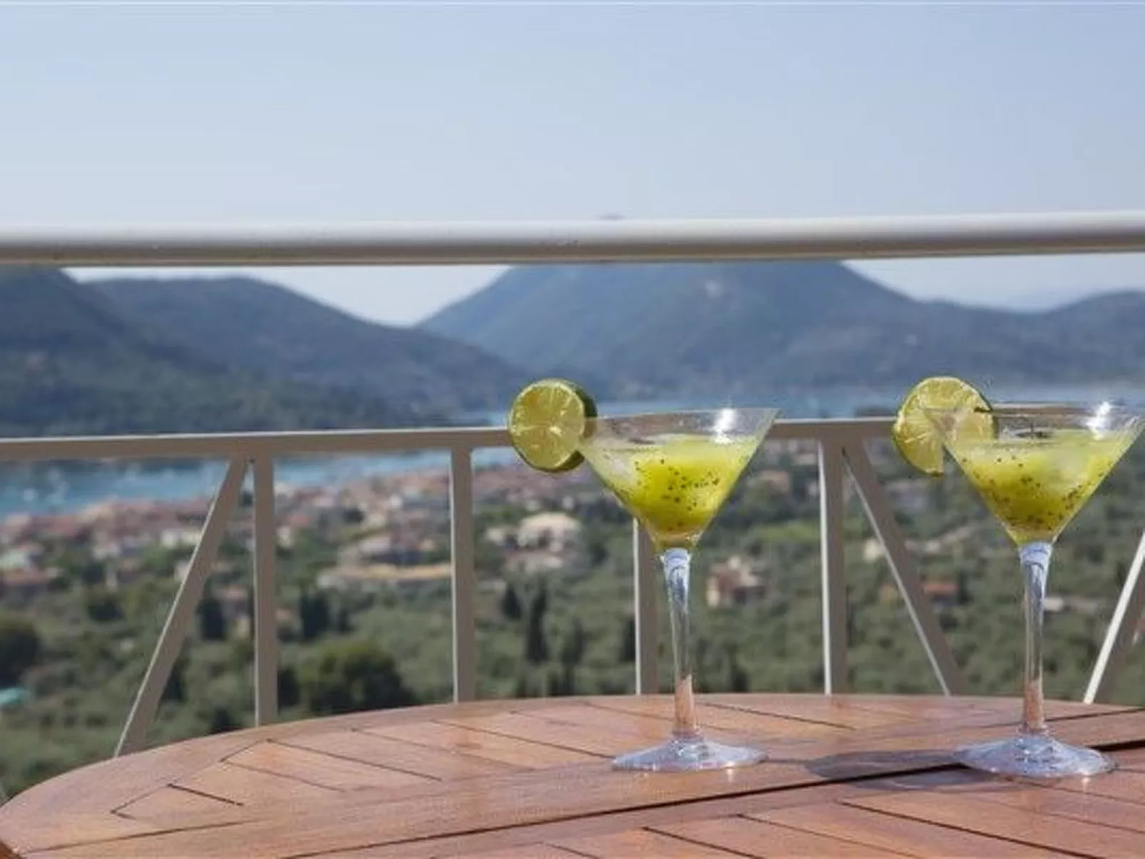 Finca "Iris" mit Infinity-Pool - Buiten