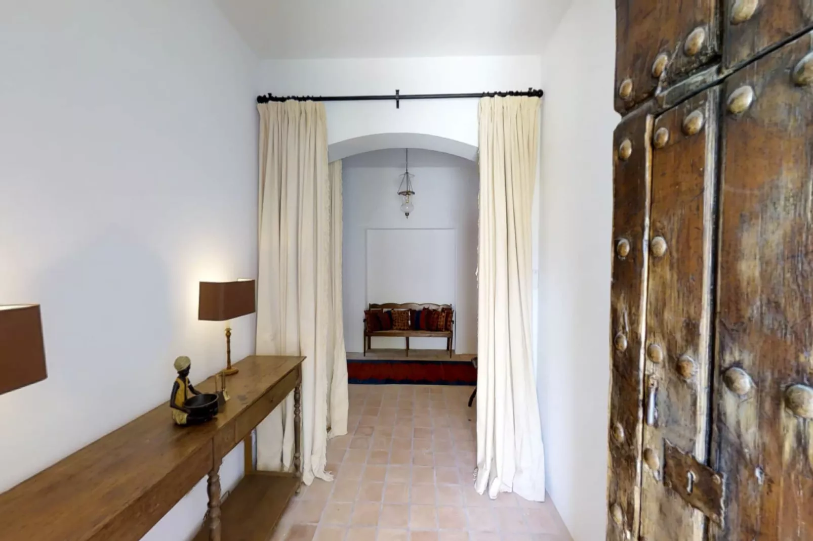 A Real Oasis in  Colonial style - Buitenlucht