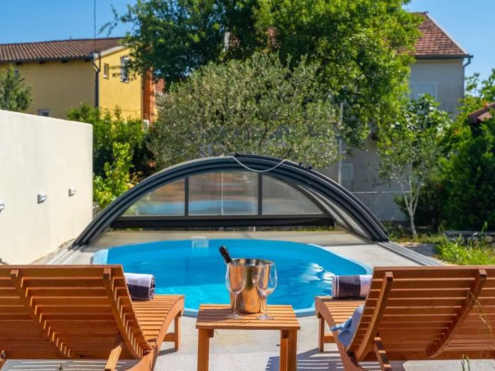 Charming Villa Rea, 8+2 with heated pool - Image-tags.info