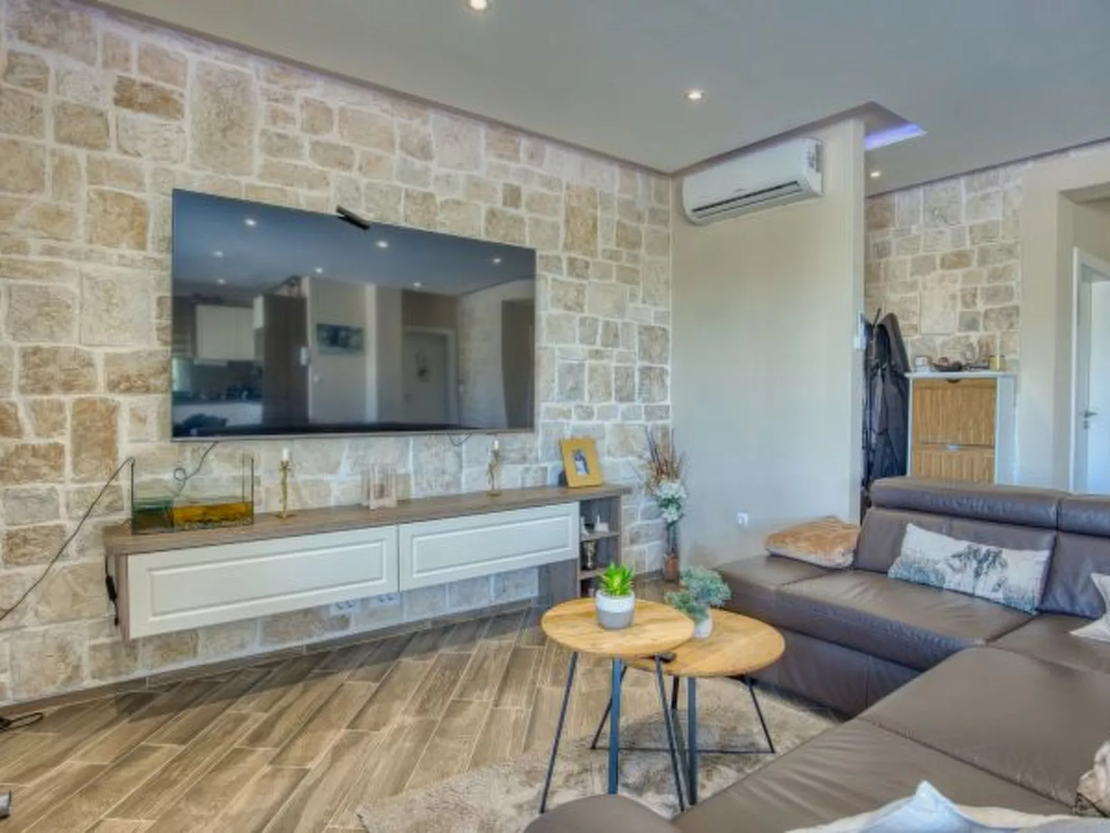 Holiday Home Solea with pool - Image-tags.info