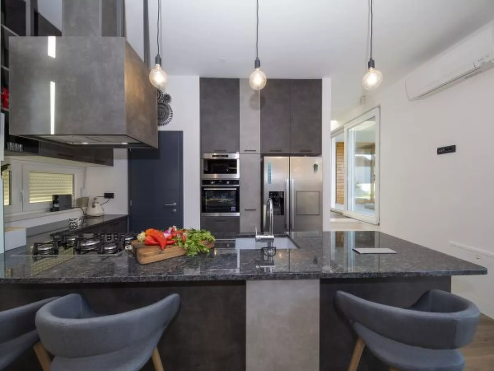 Luxury villa Mary Lou with pool and spa area - Image-tags.info