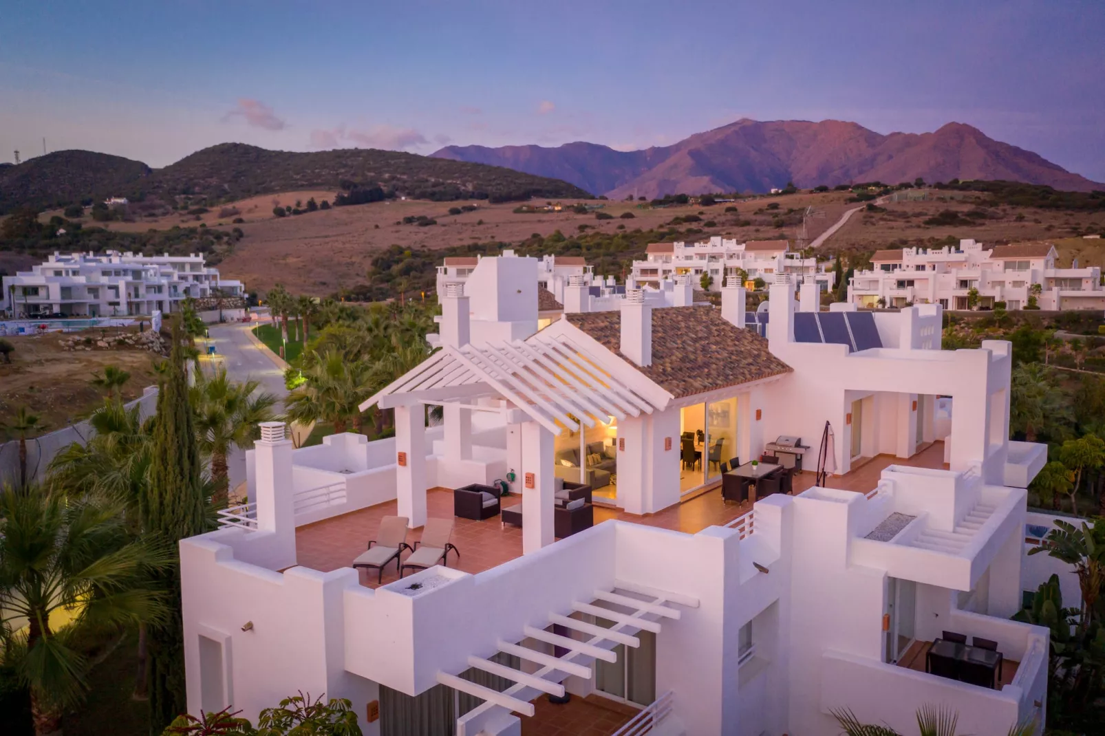 Exclusive 3-bed Penthouse Alcazaba Lagoon (321) - Terras