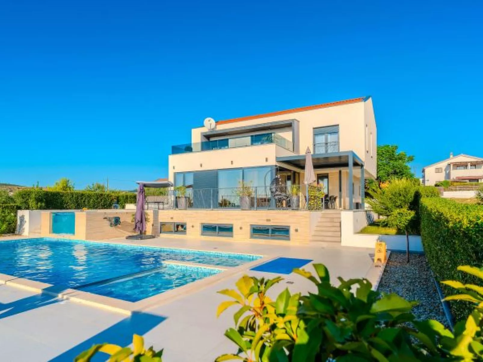 Beautiful villa Lara in Vrana with pool - Image-tags.info