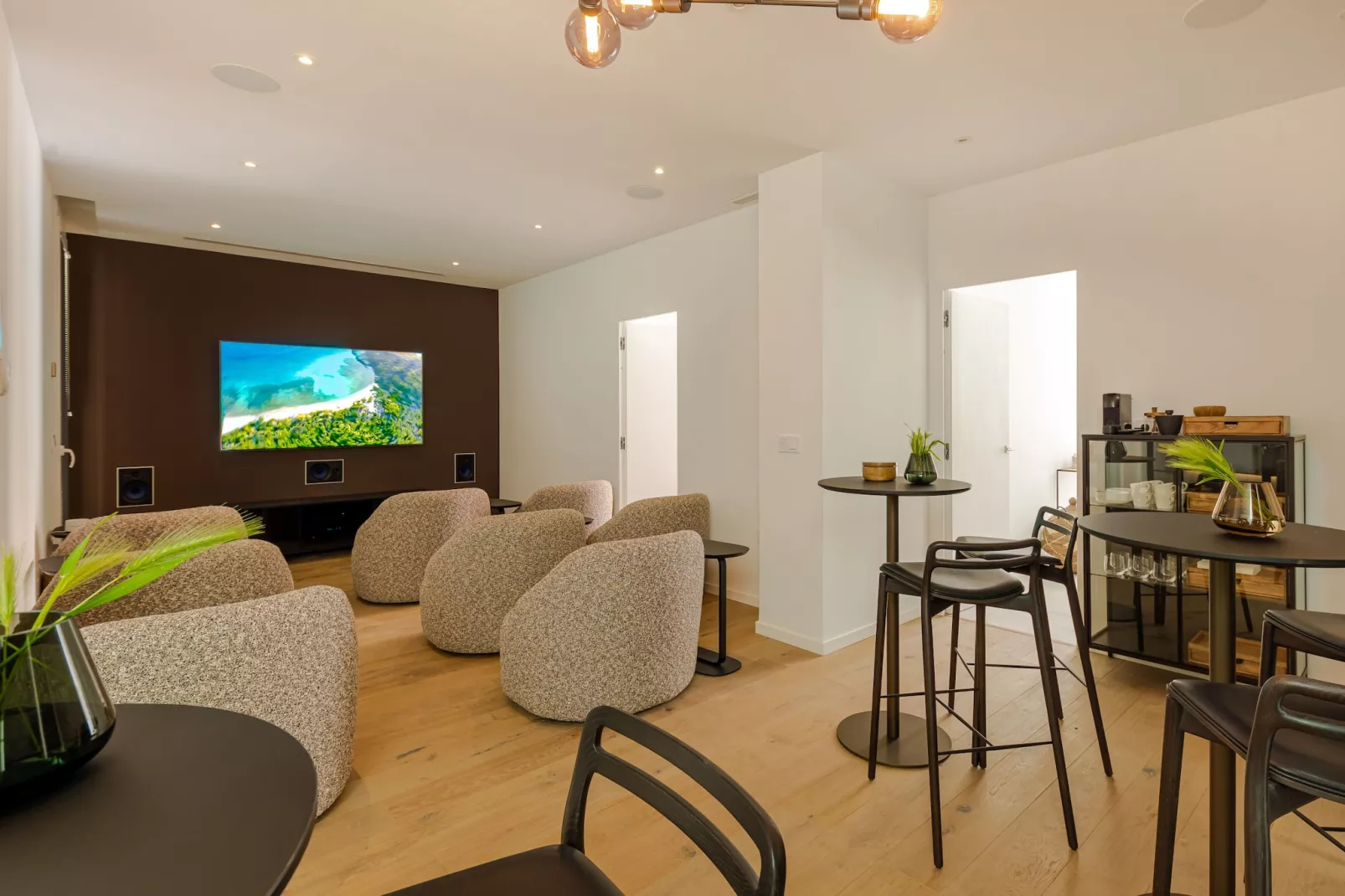 Unique & Luxurious Villa with Heated Pool! - Wellness