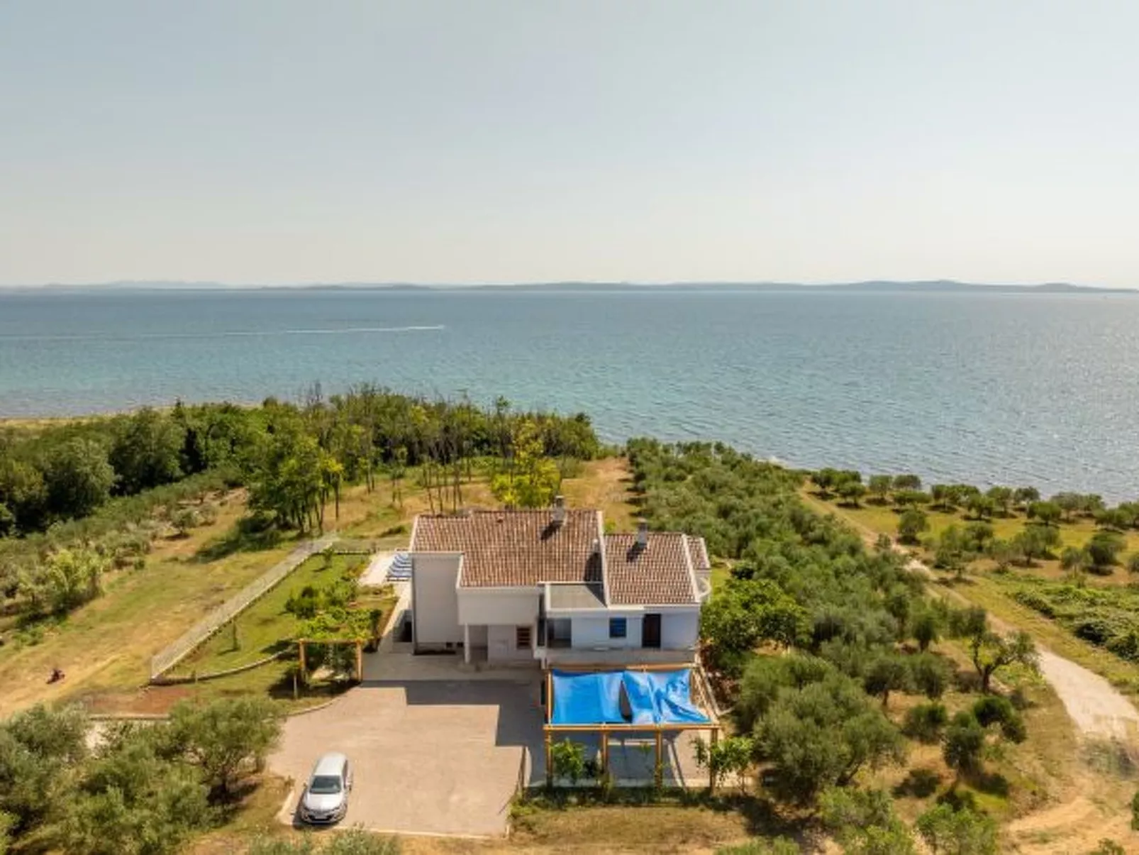 Olivar house with heated pool by the beach - Image-tags.info