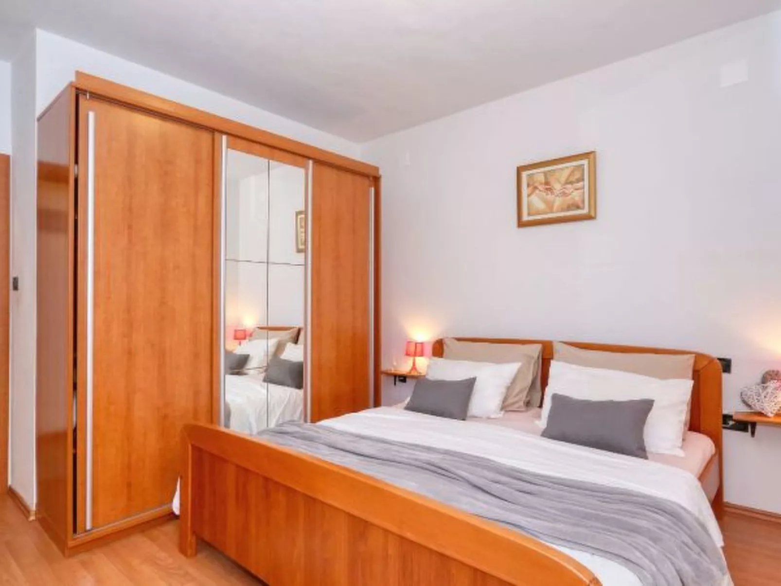 Villa Ana with large pool - Image-tags.info