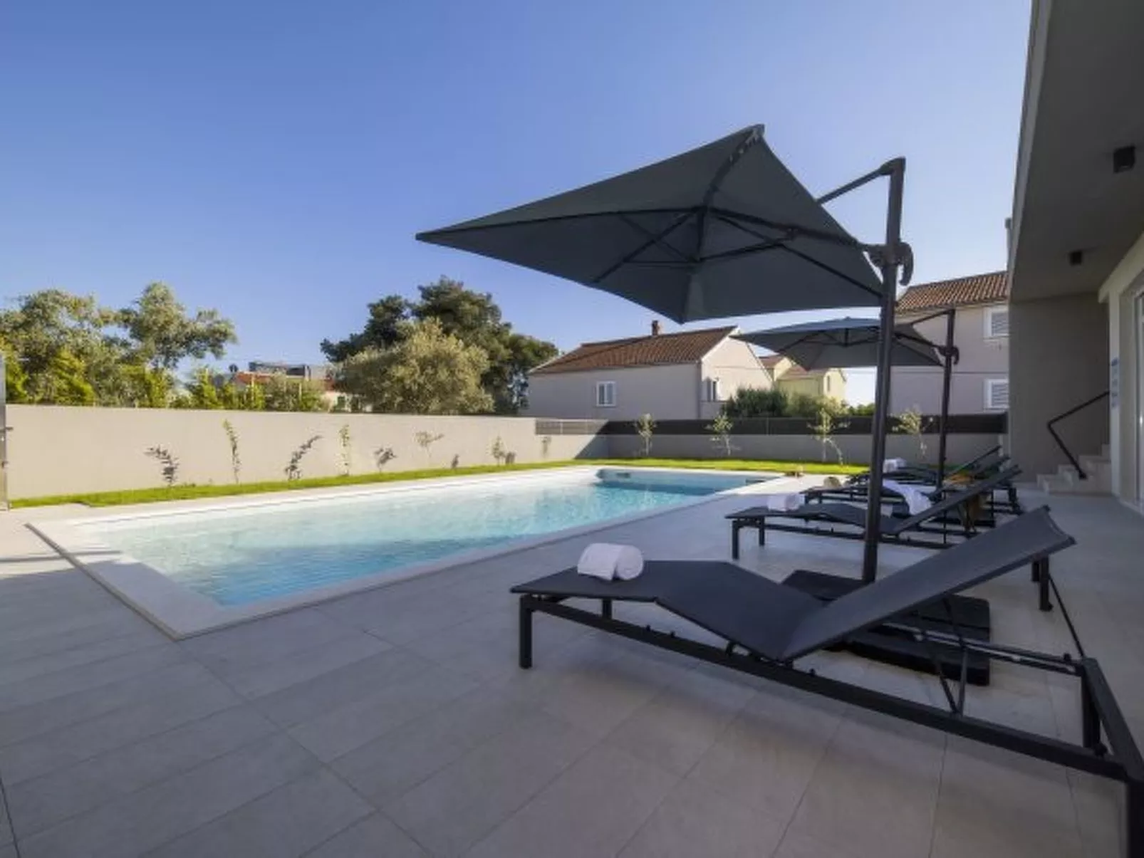 Luxury villa Mary Lou with pool and spa area - Image-tags.info