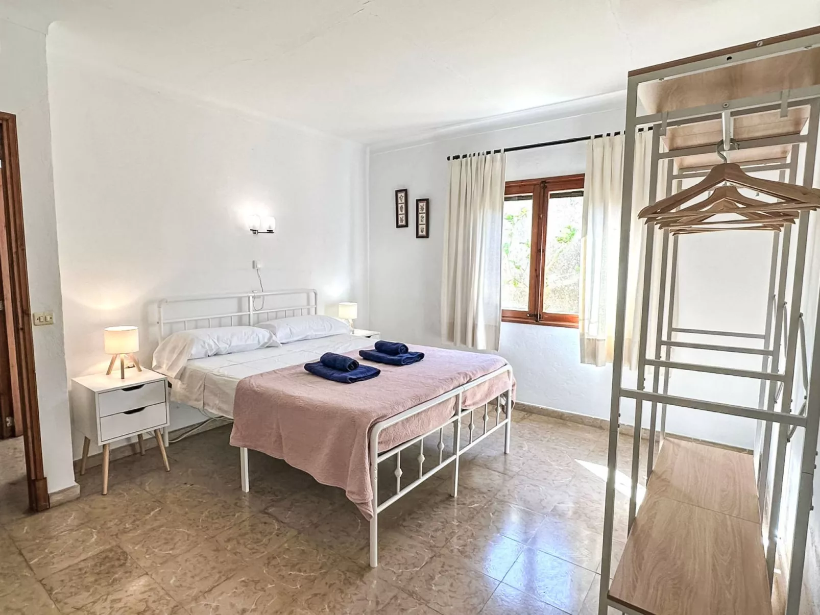 La Truyola Pool Finca