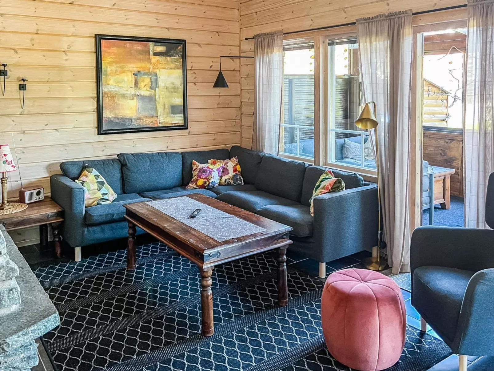 Haltinsaana - Binnen