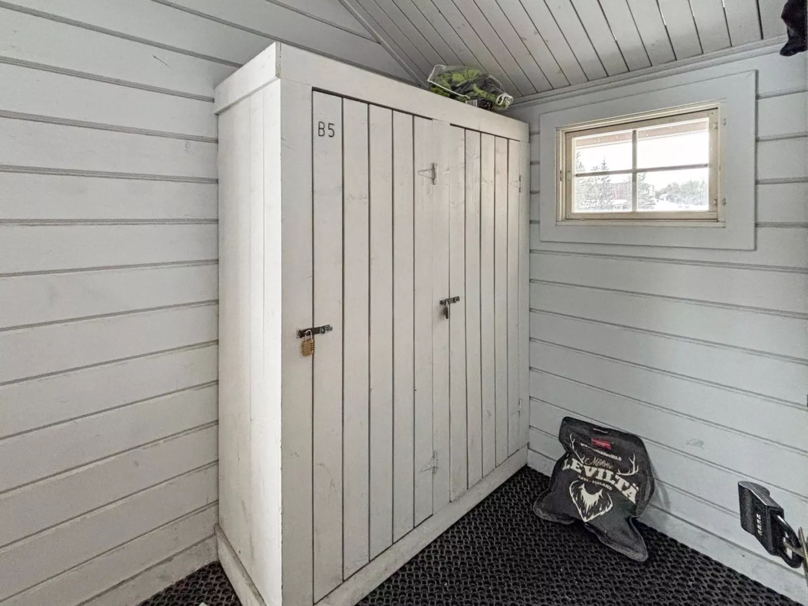 Aquahovi b5 - Binnen