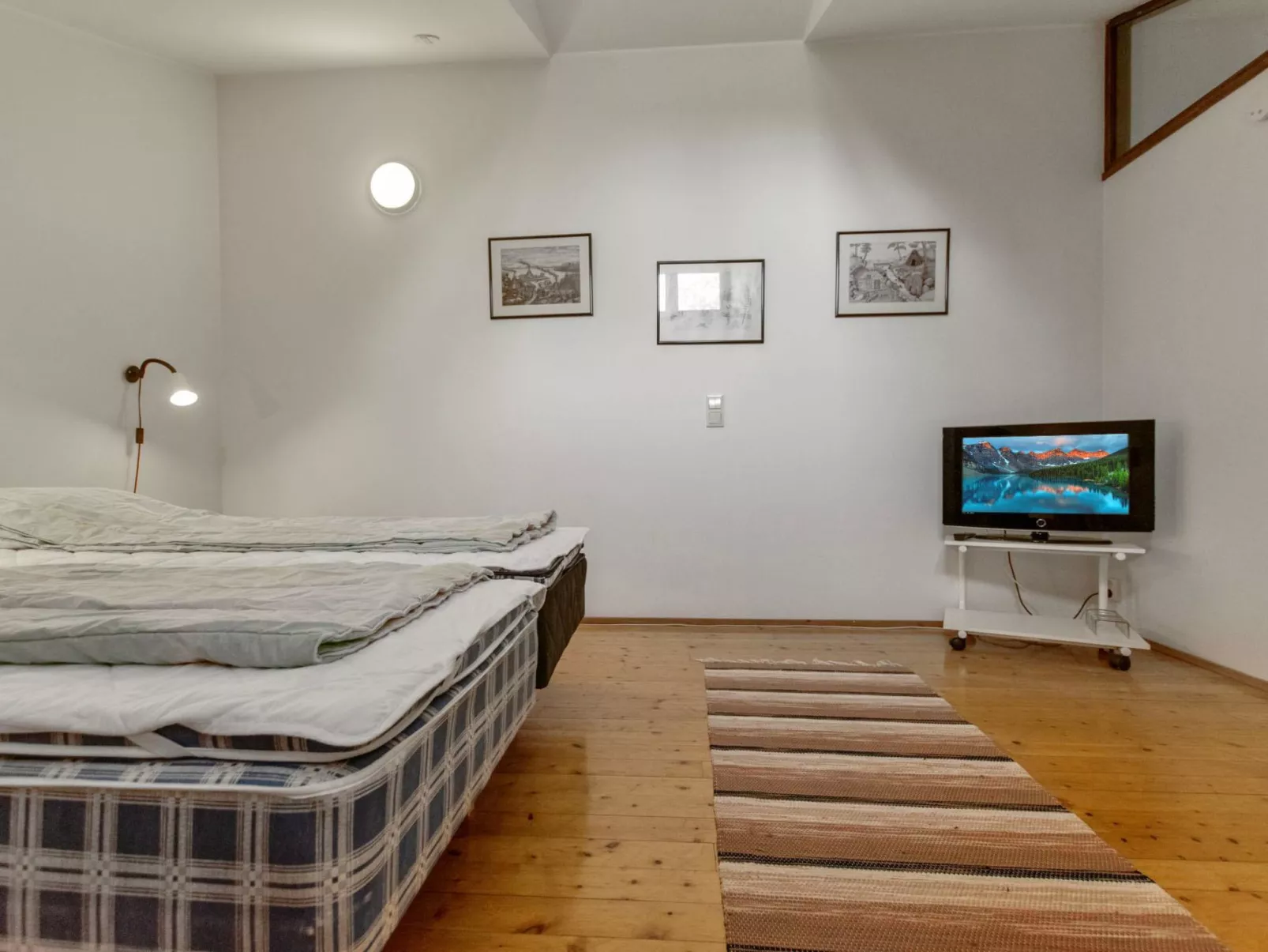 Saarihely b 13 - Binnen