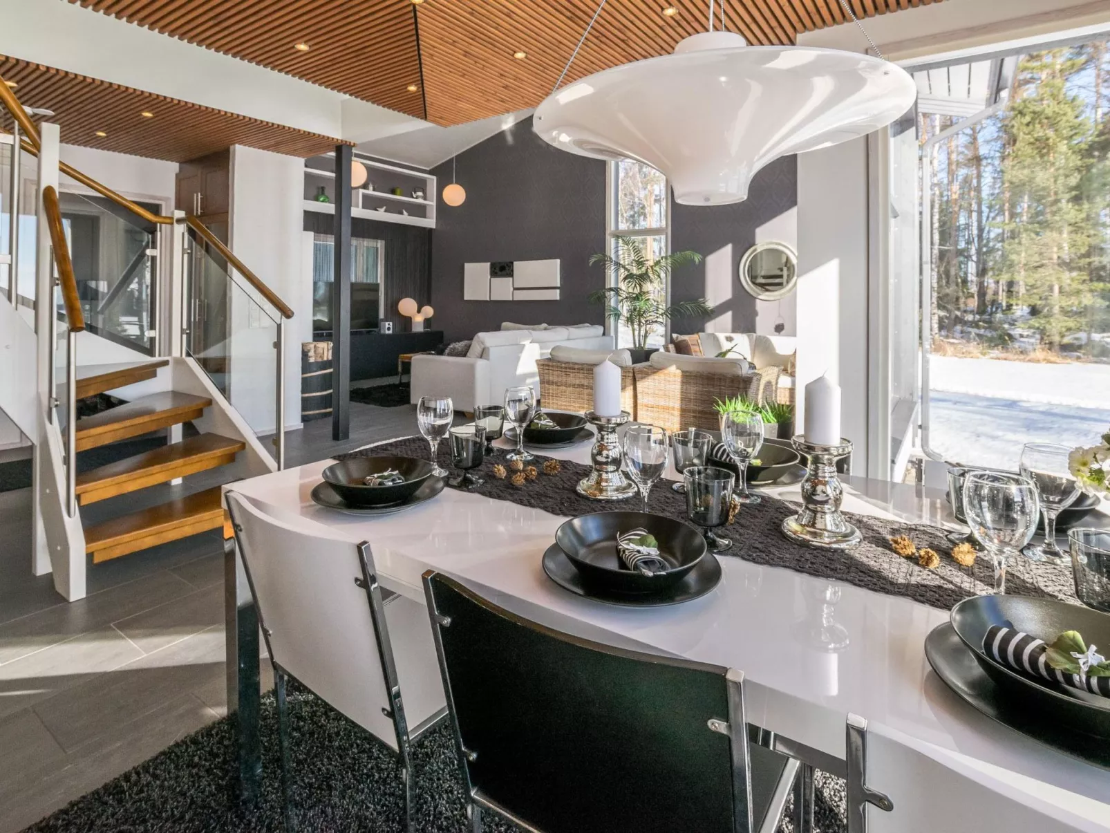 Villa kaivopuisto - Binnen