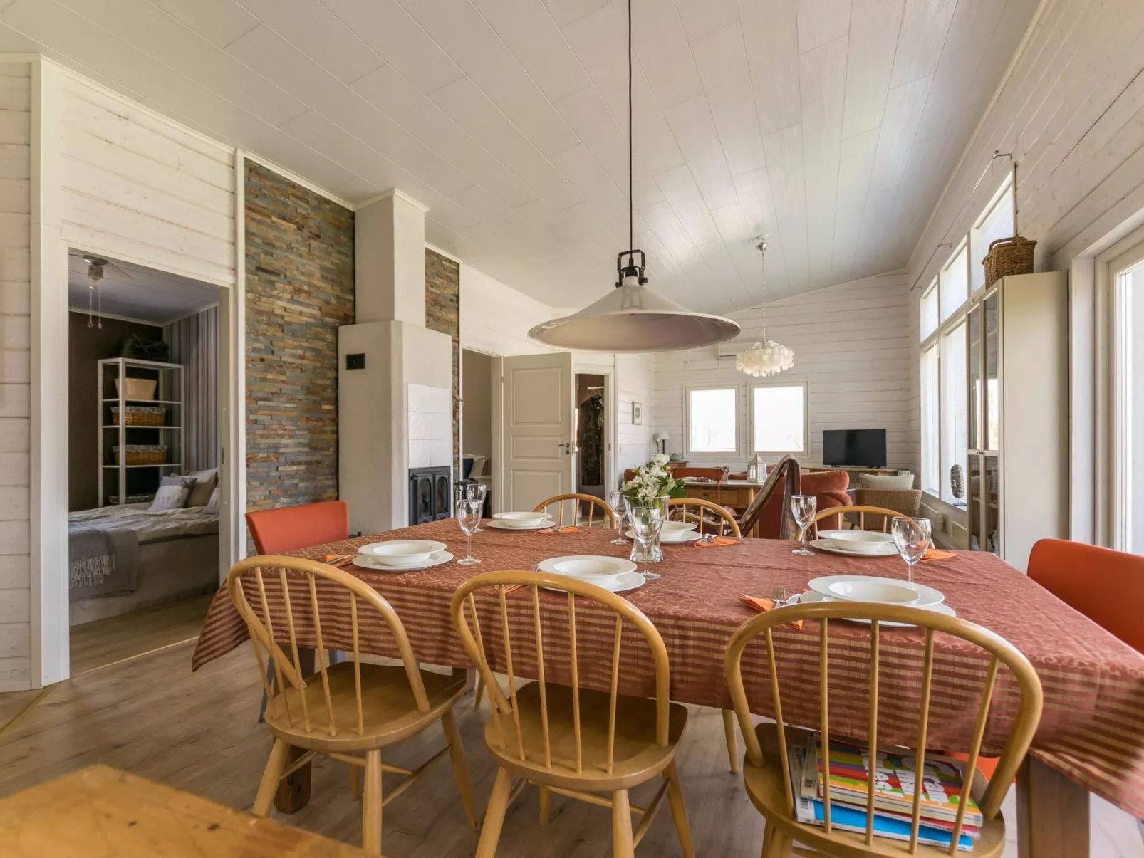 Annelinniemi - Binnen