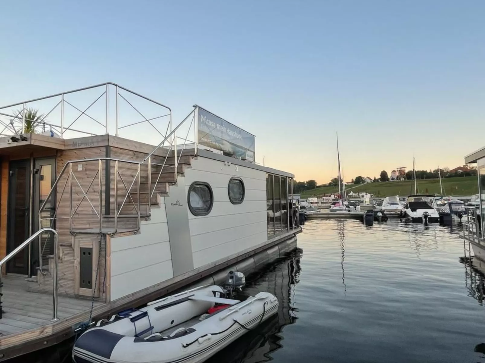 Hausboot mit Sauna