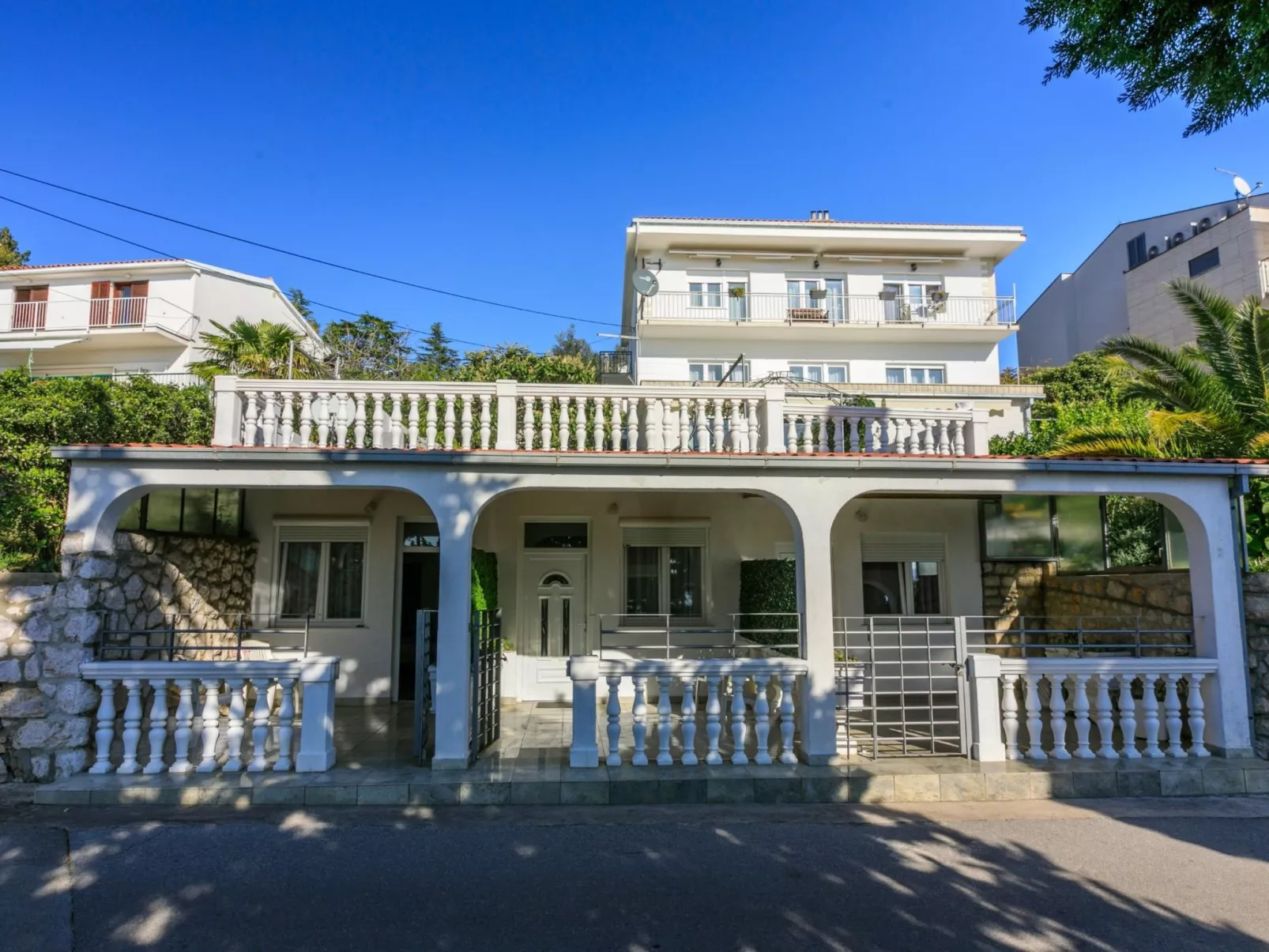 Antak 2 / HR-09414-02