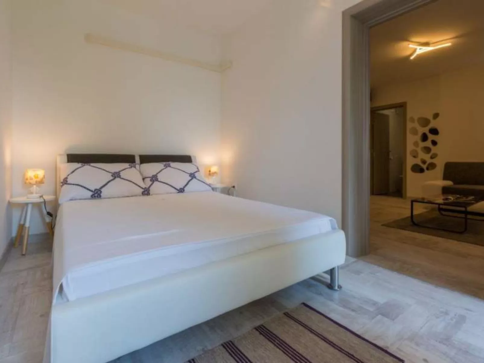 VILLA VISA / HR-10104-01