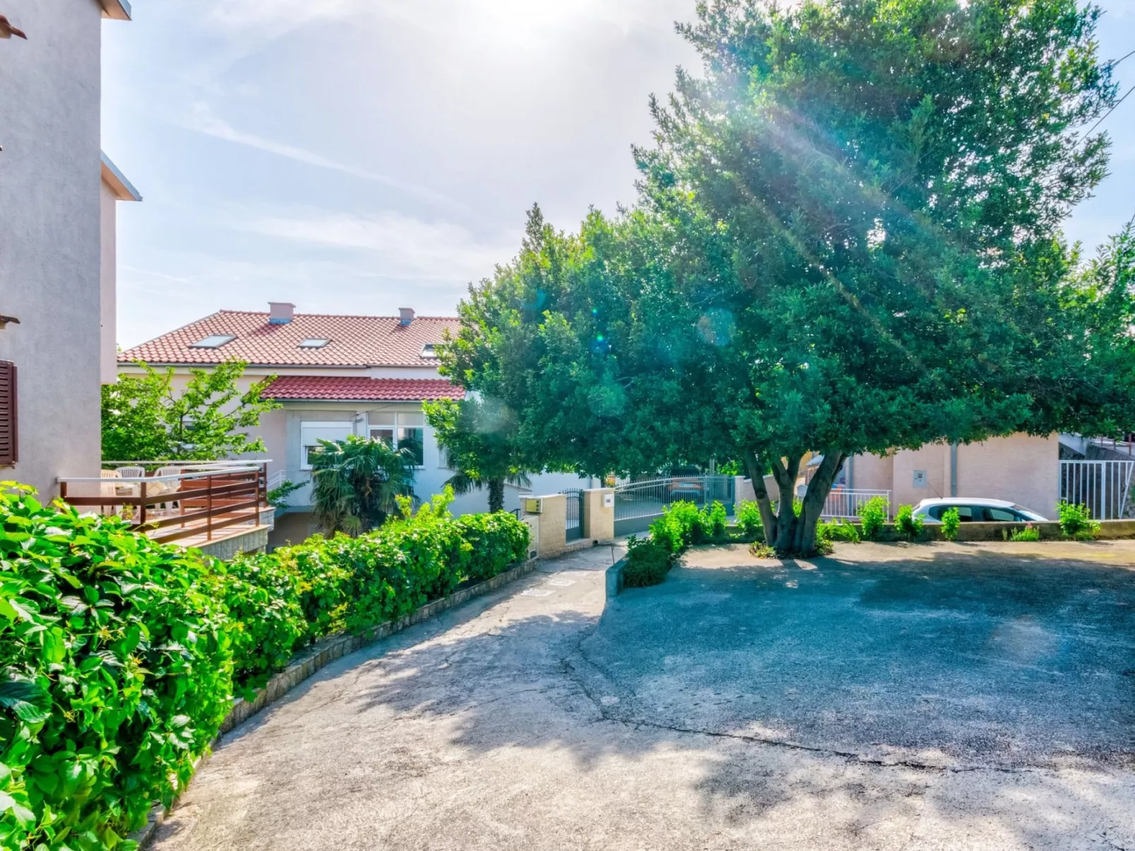 Julia Selce 4 / HR-10406-01