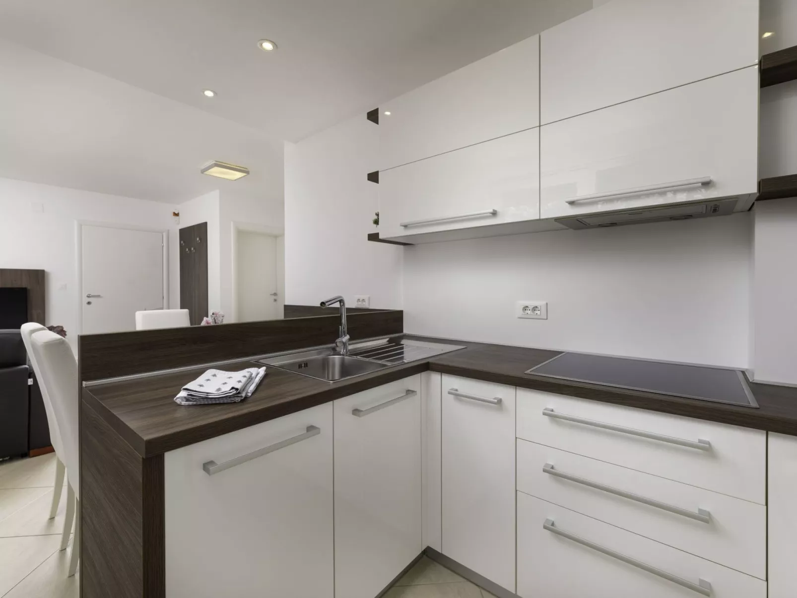 Apartment Seafront Maris - 2