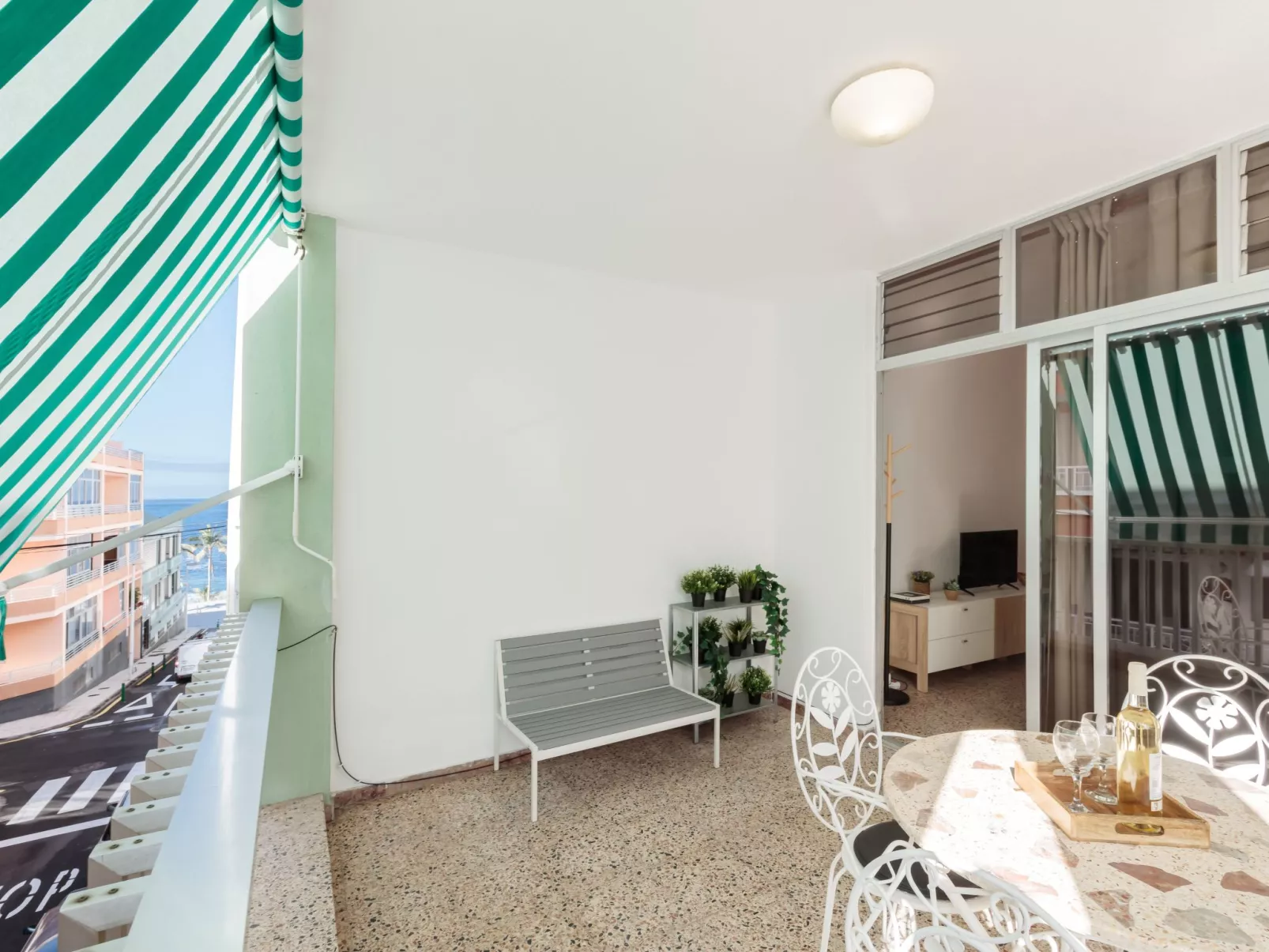 Siehe Seitenansichten in Puerto Naos