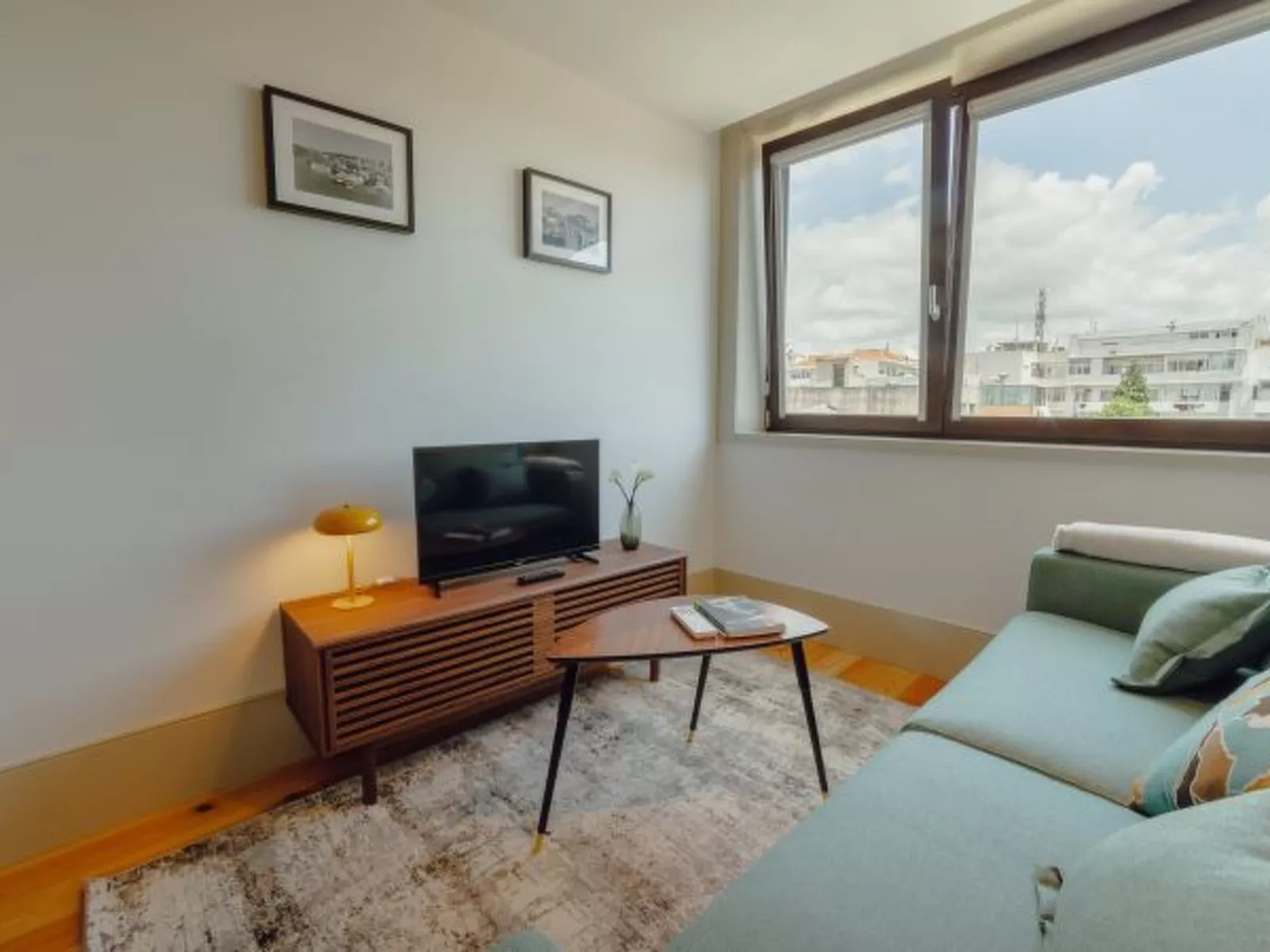 LEGACY OPORTO DESIGN APARTMENT G by VACATIONY