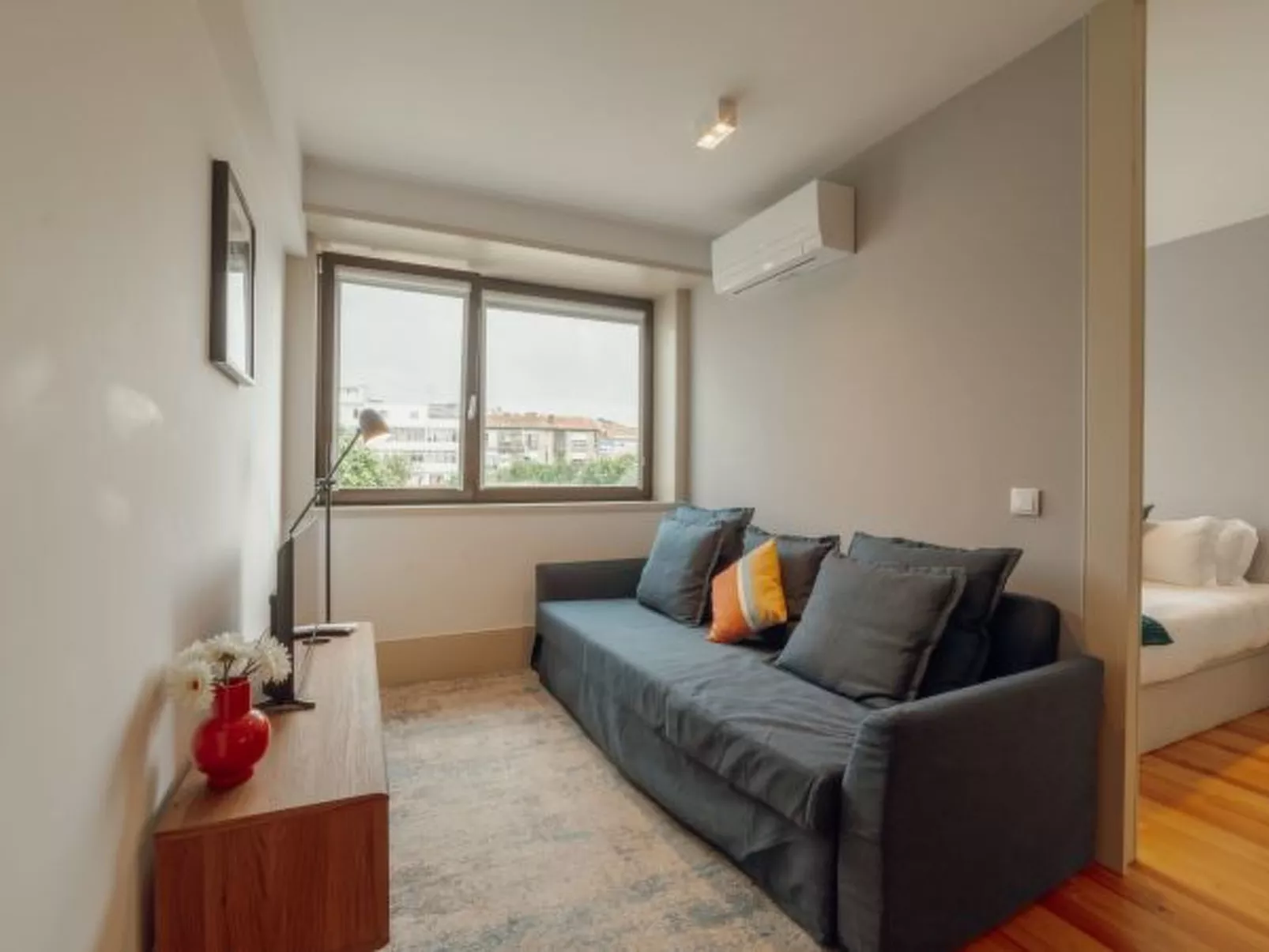 LEGACY OPORTO DESIGN APARTMENT E by VACATIONY