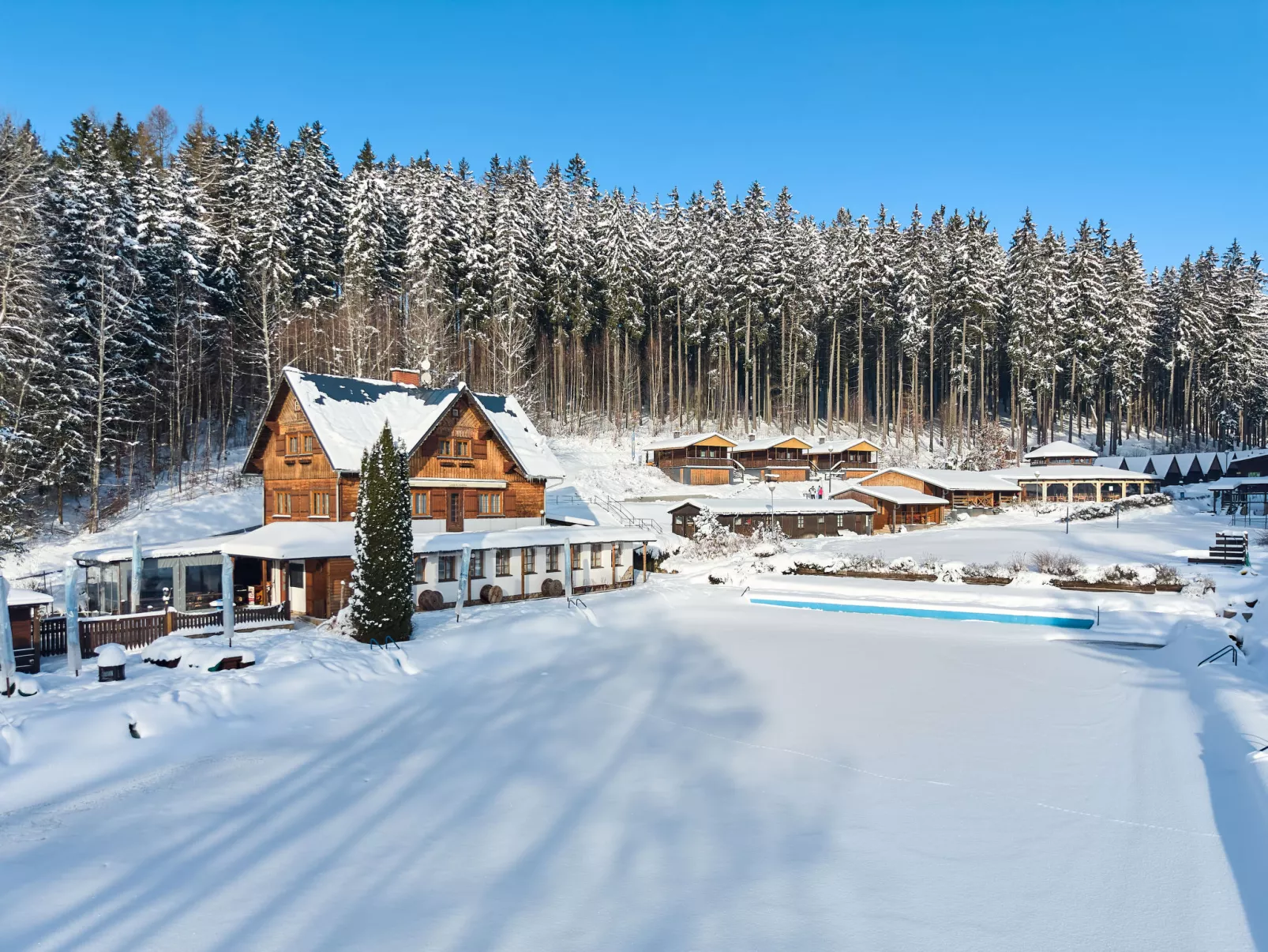 Lesní plovárna - Buiten