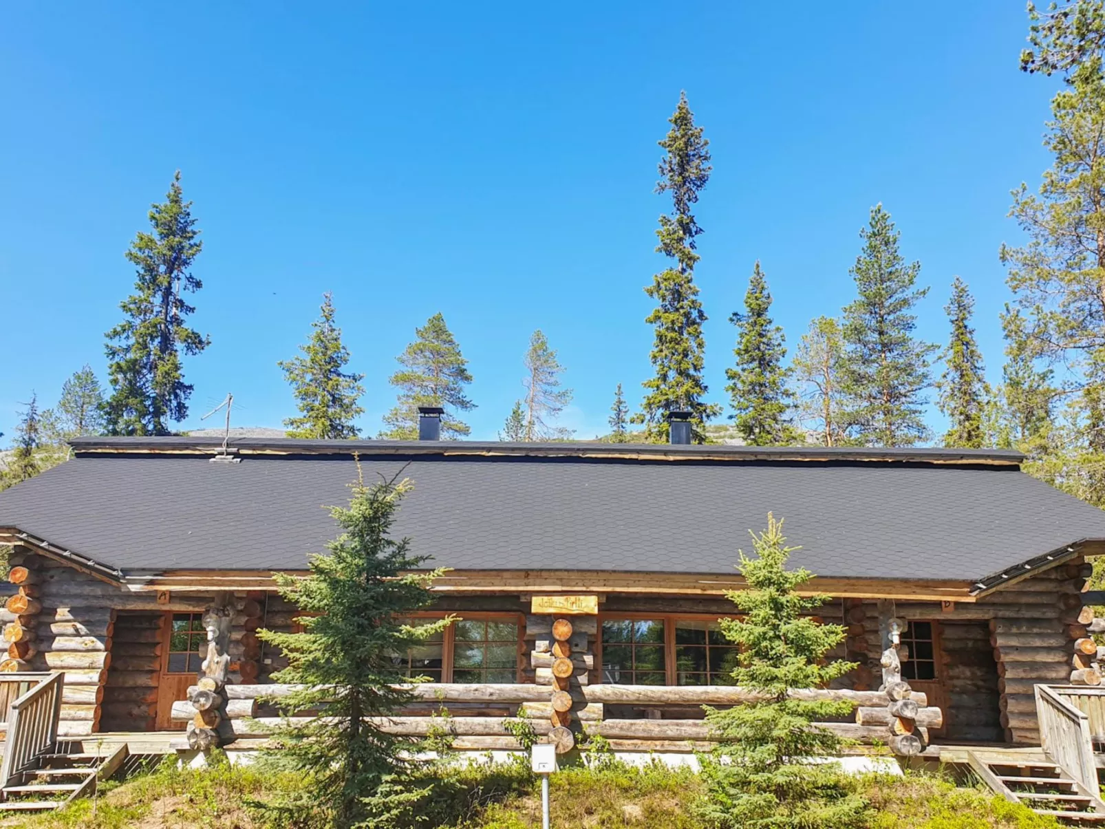 Joikupirtti b - Binnen