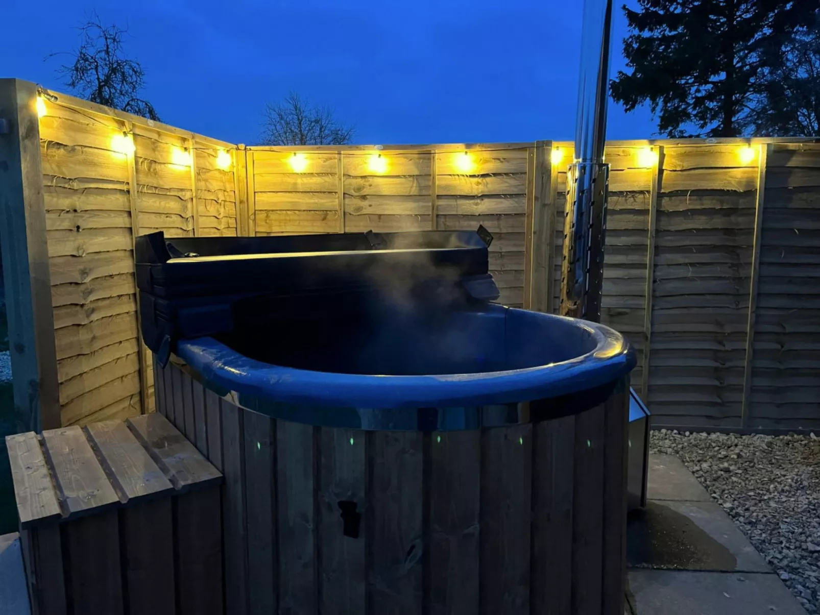 The Flower Hut - Binnen