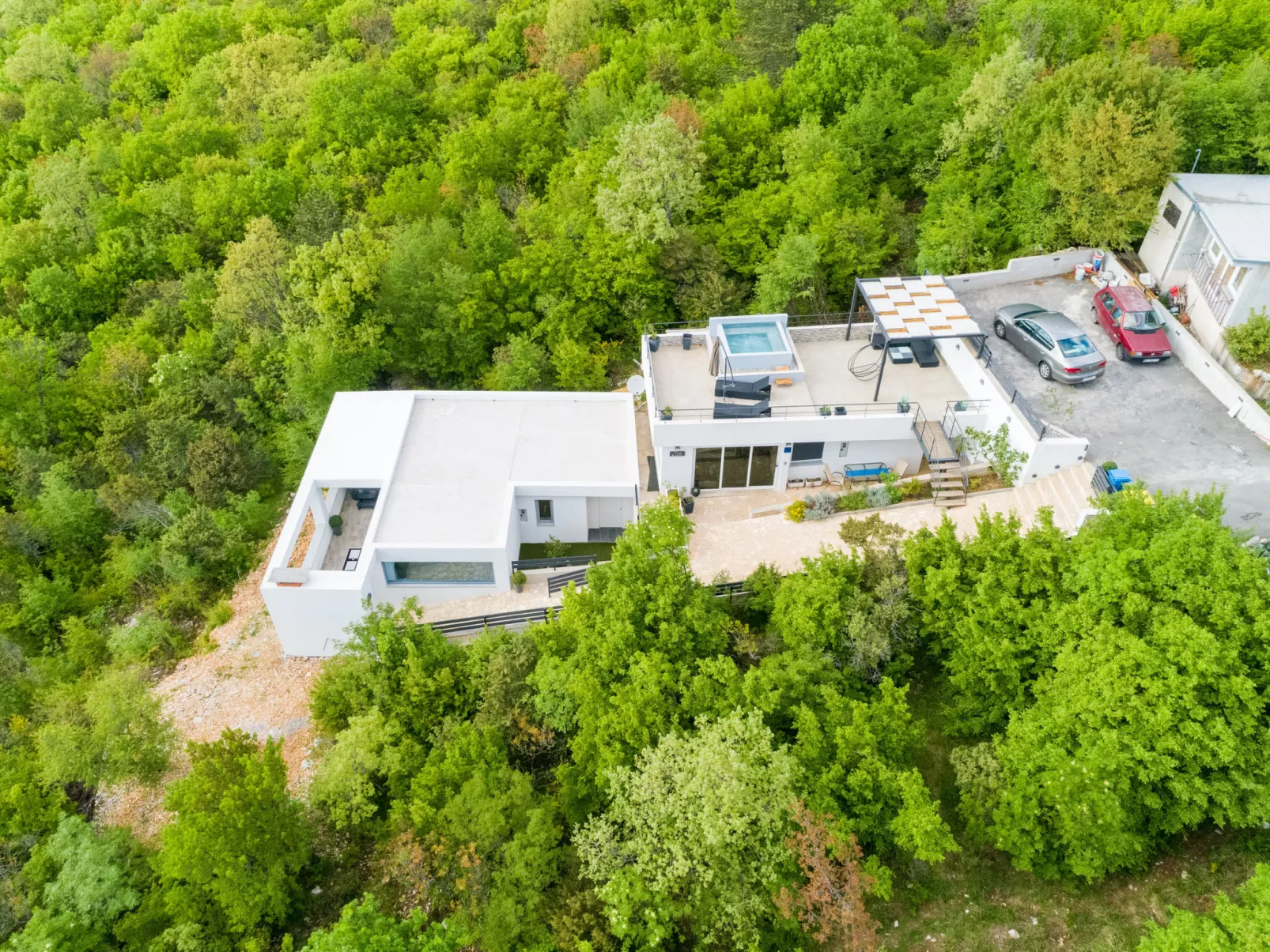 Linda kucica 2 / HR-10907-01