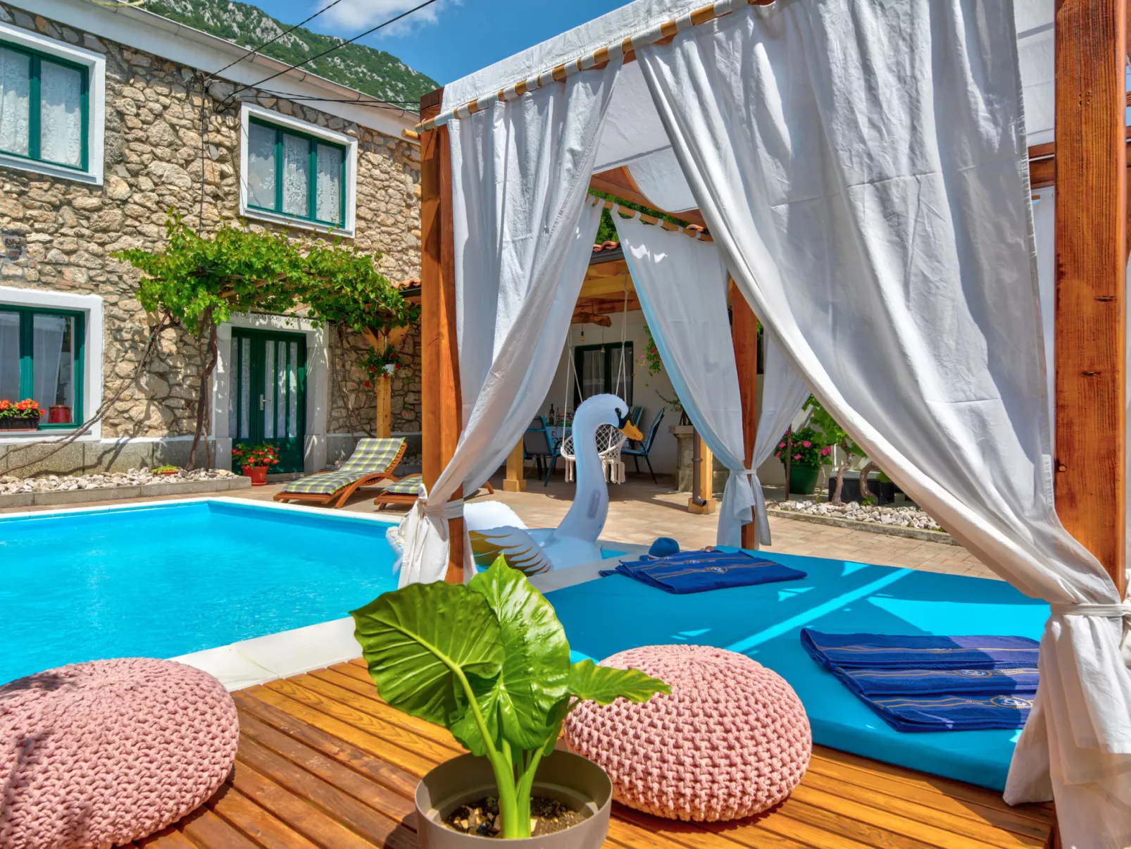 VILLA ANDELIKA / HR-10039-01