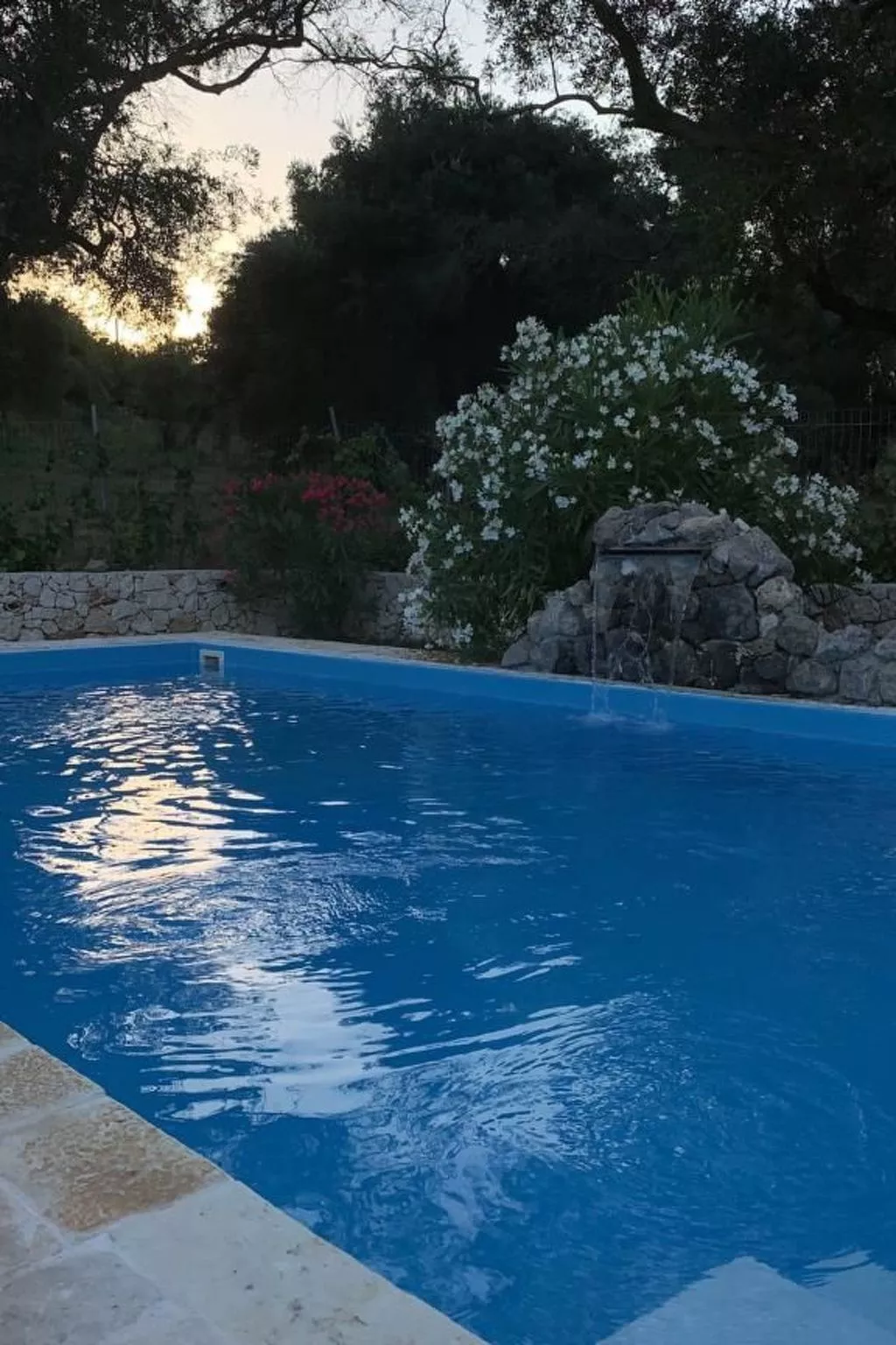 Mit privatem Pool für 6 Personen