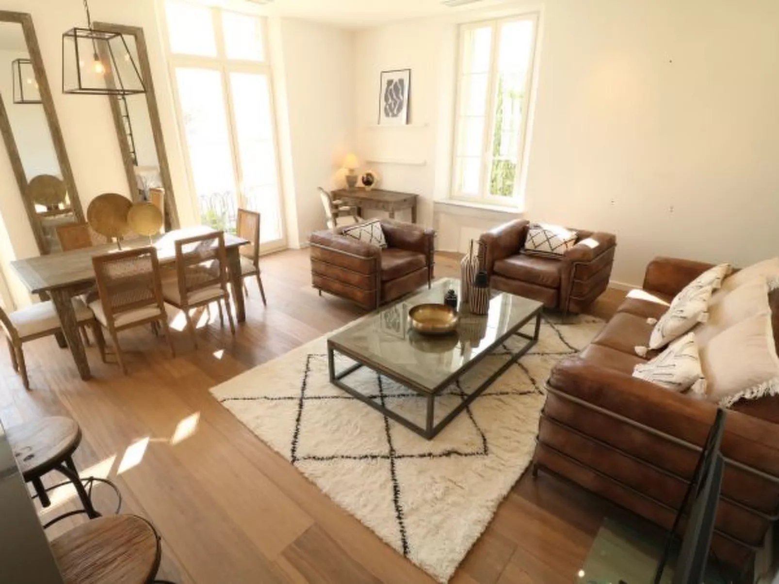 Beautiful 3 bedroom Carlton Canada 403