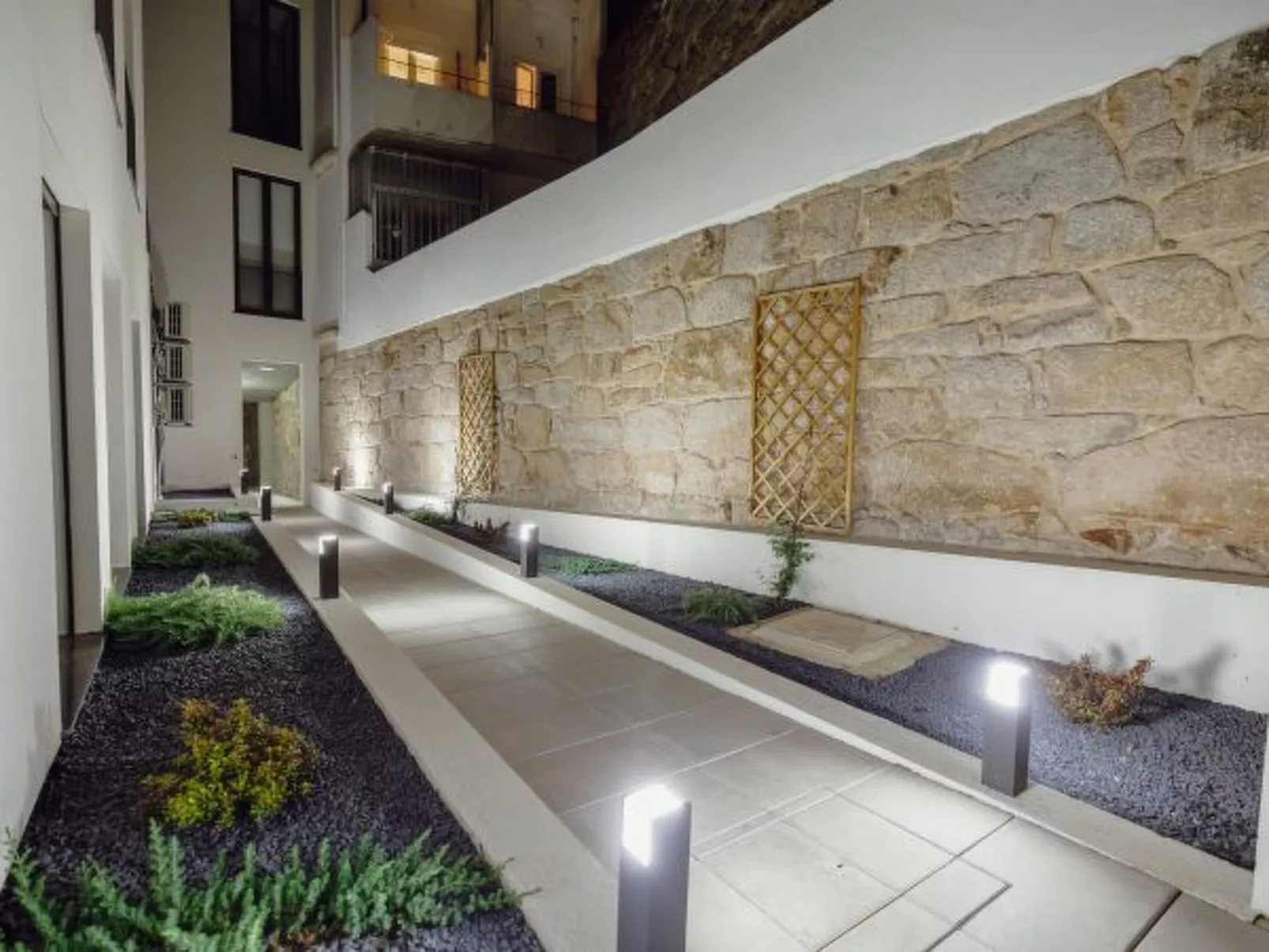 COURTYARD OPORTO DESIGN APARTMENT N
