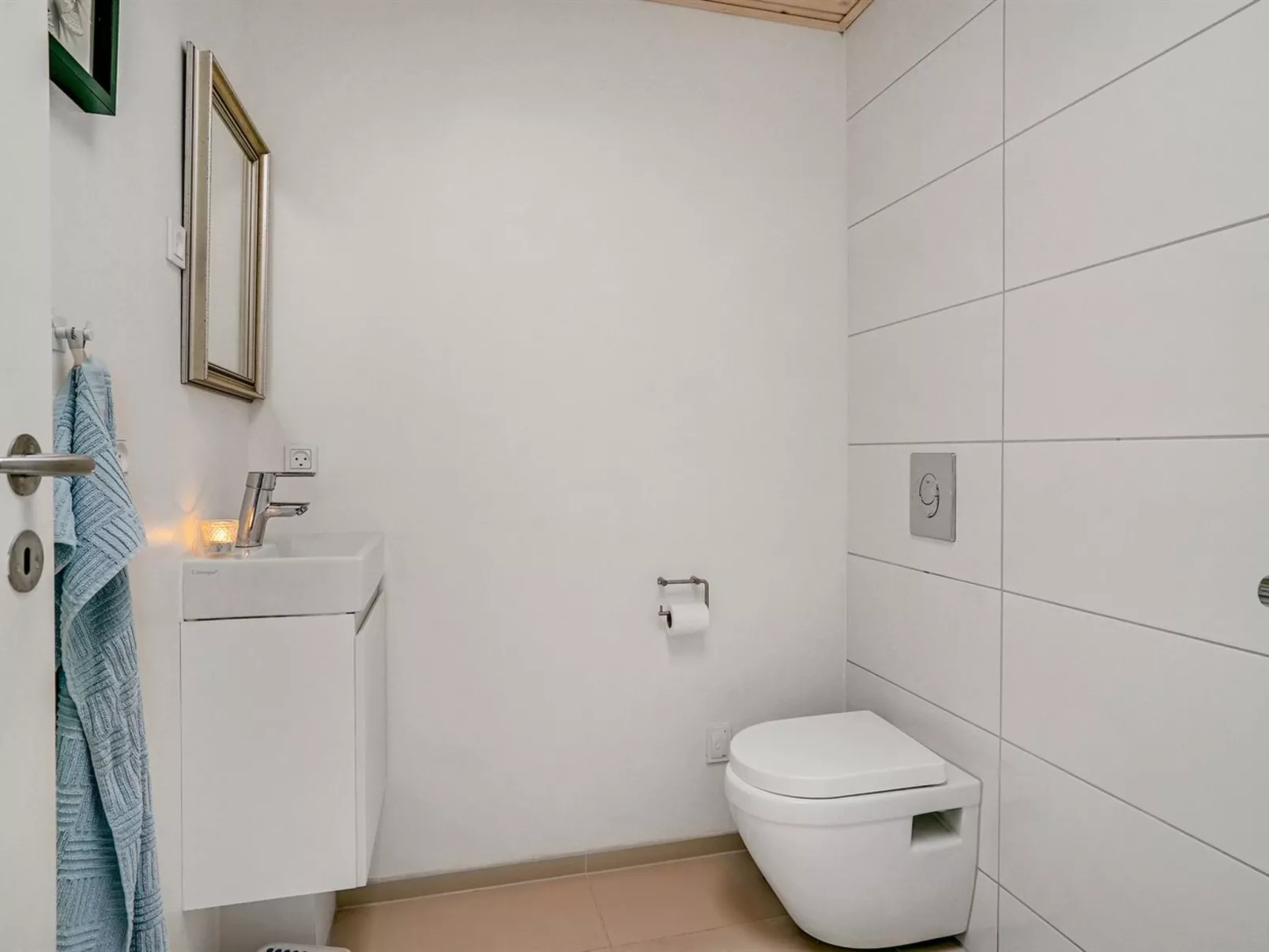 "Orm" - 550m to the fjord