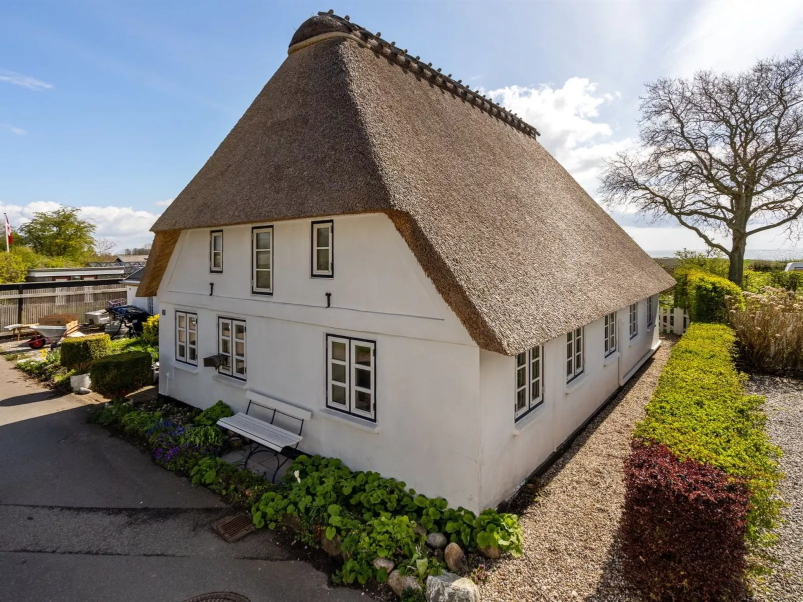 "Gyril" - 100m from the sea