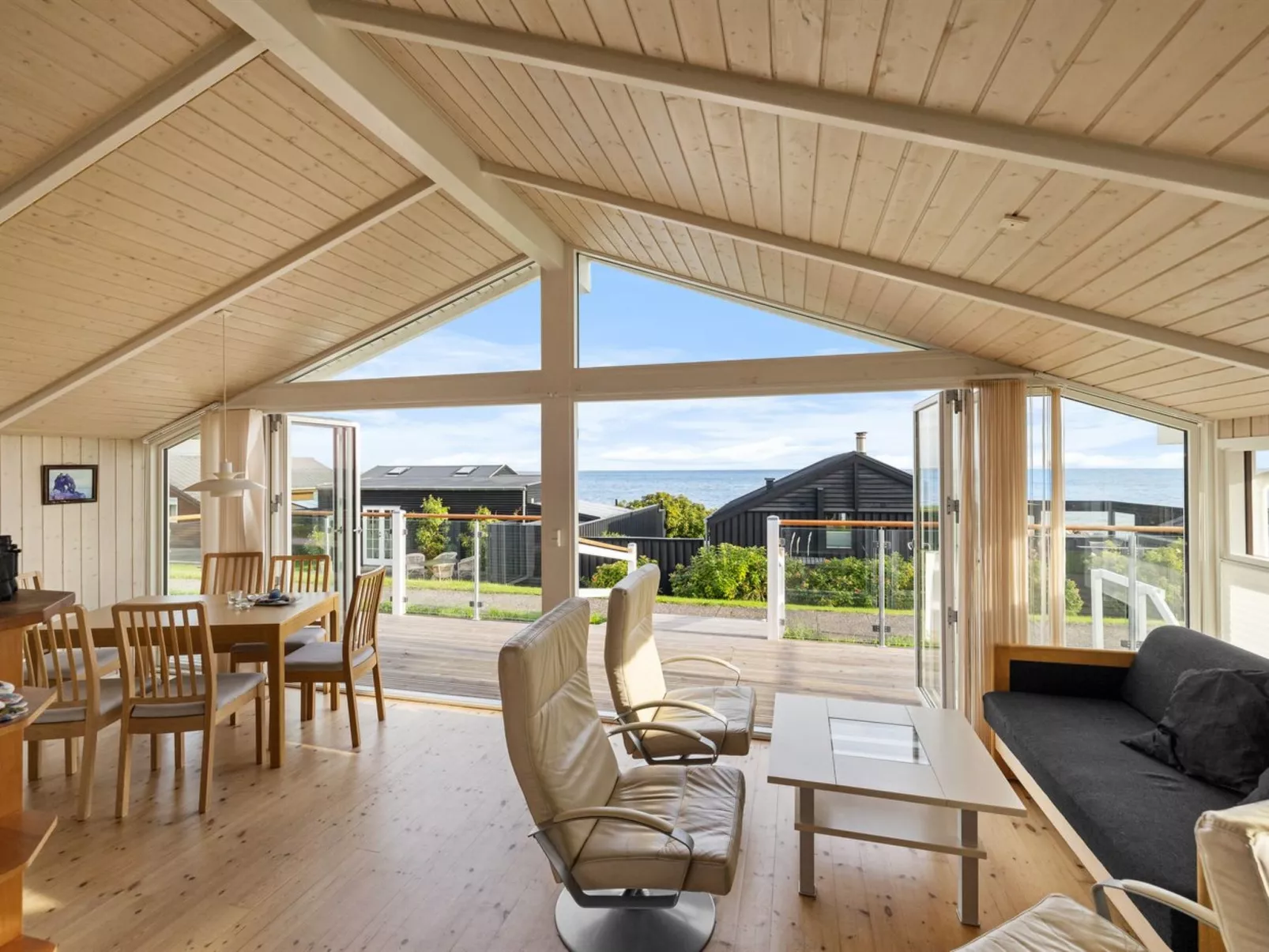 "Engelbertine" - 30m from the sea