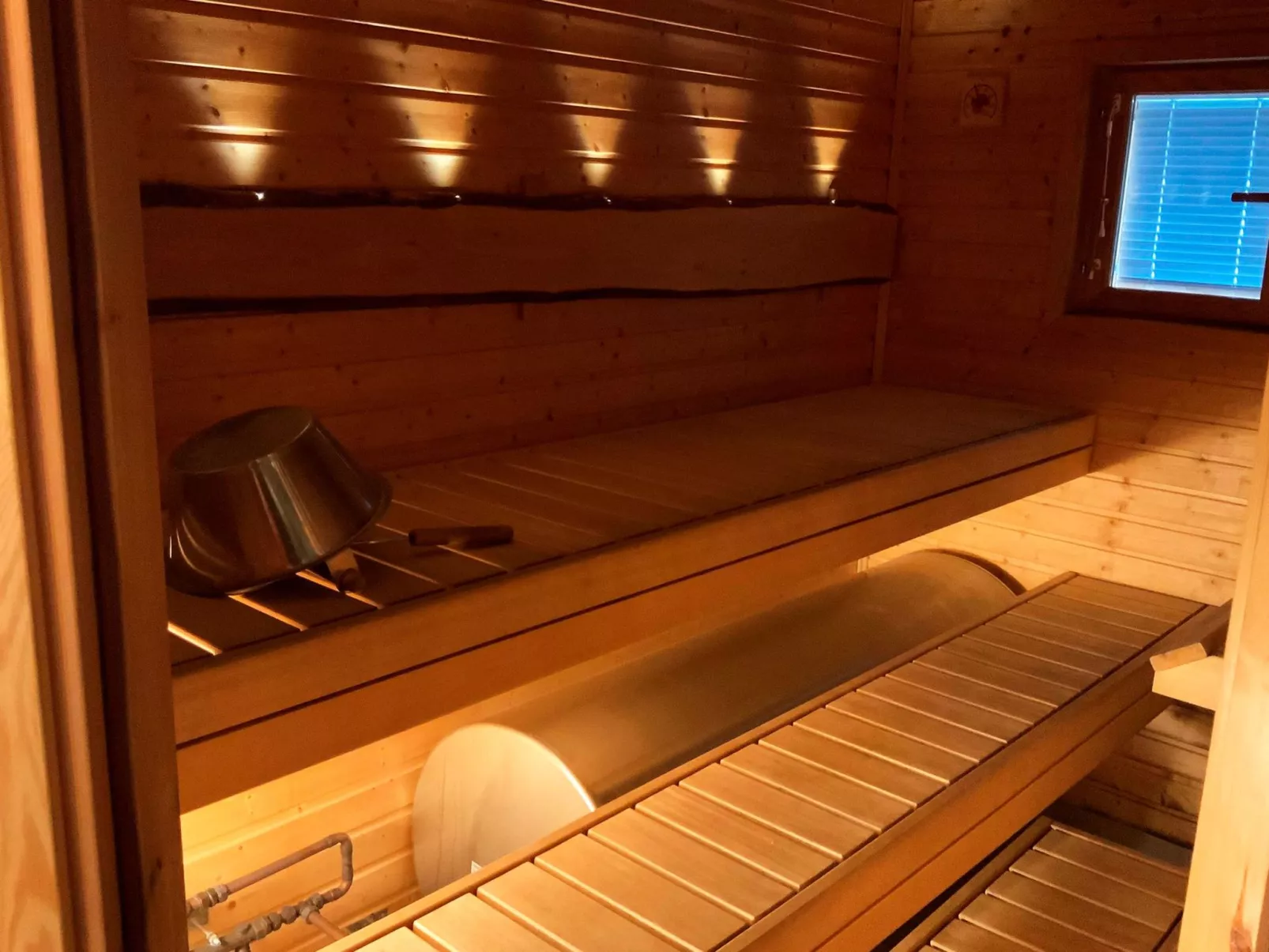 Saunaharju 5 - Binnen