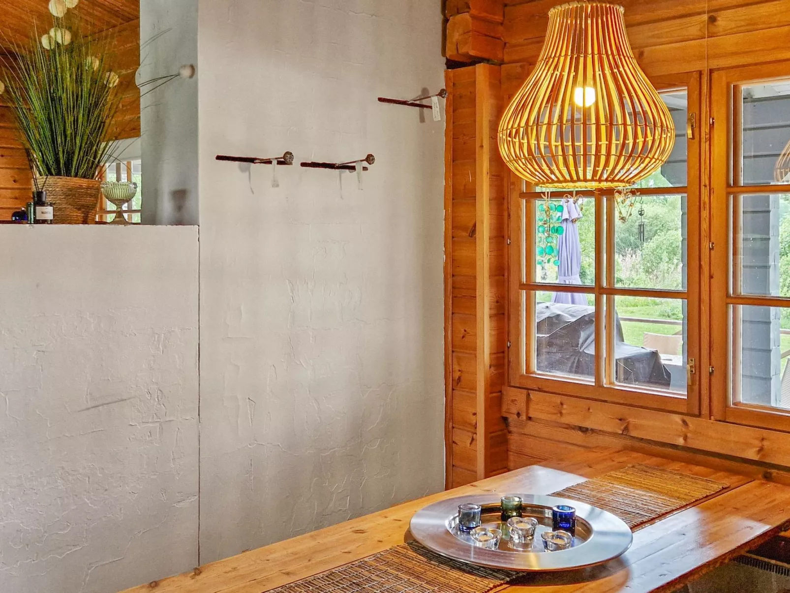 Annas beach - Binnen