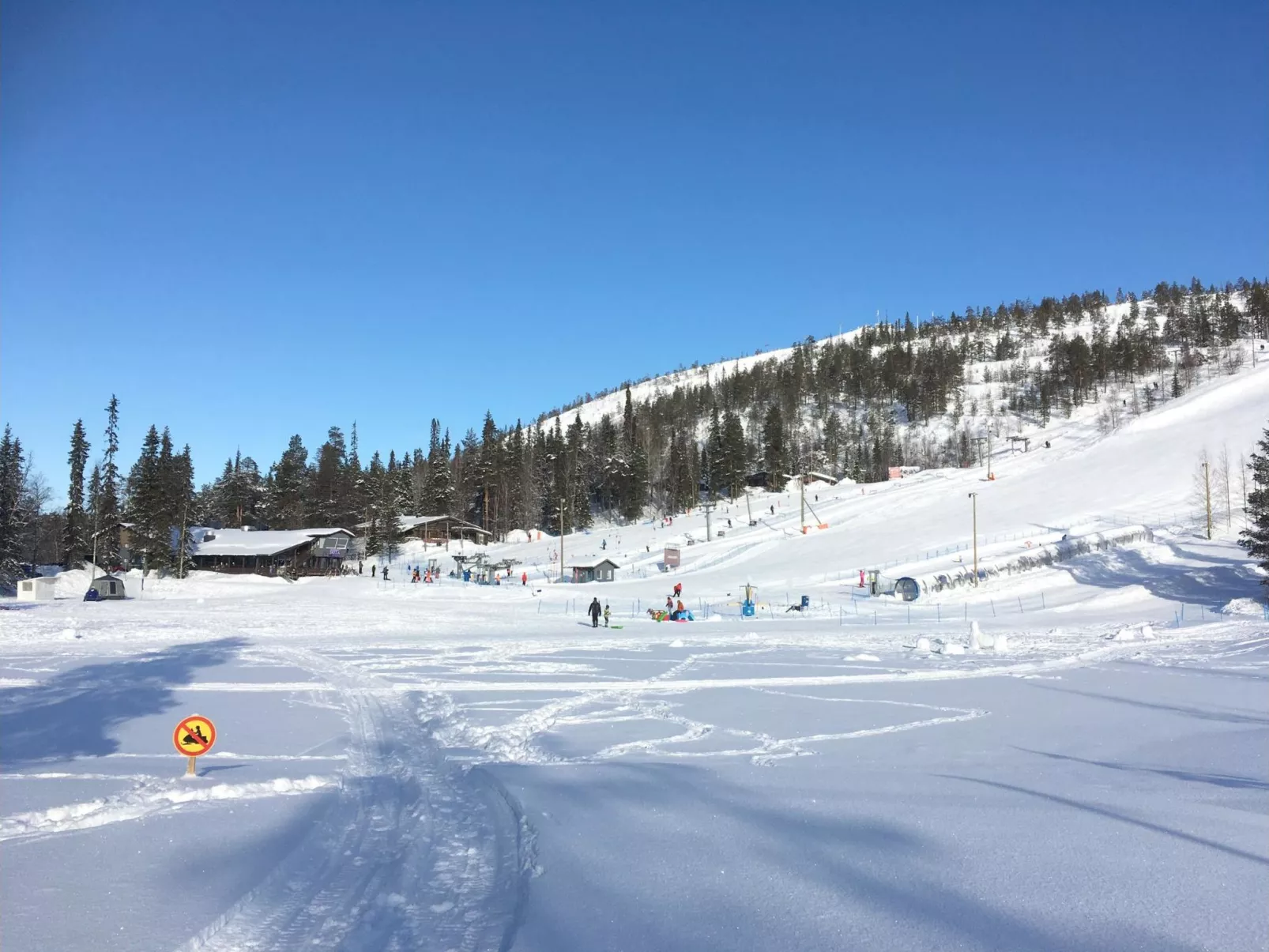 Örtsylä b - Binnen