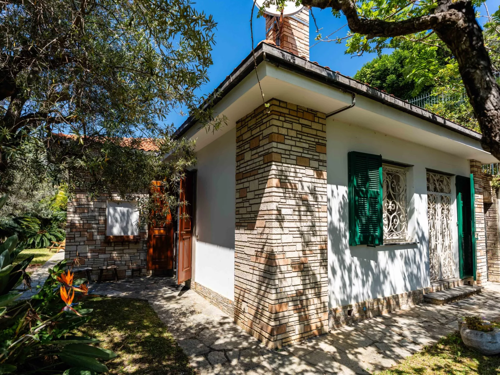 Villa Girasole - Buiten