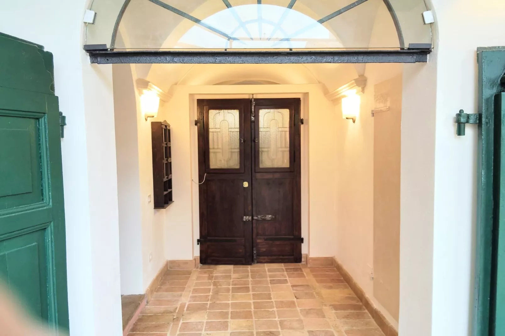 Alessandro - Hal-ontvangst