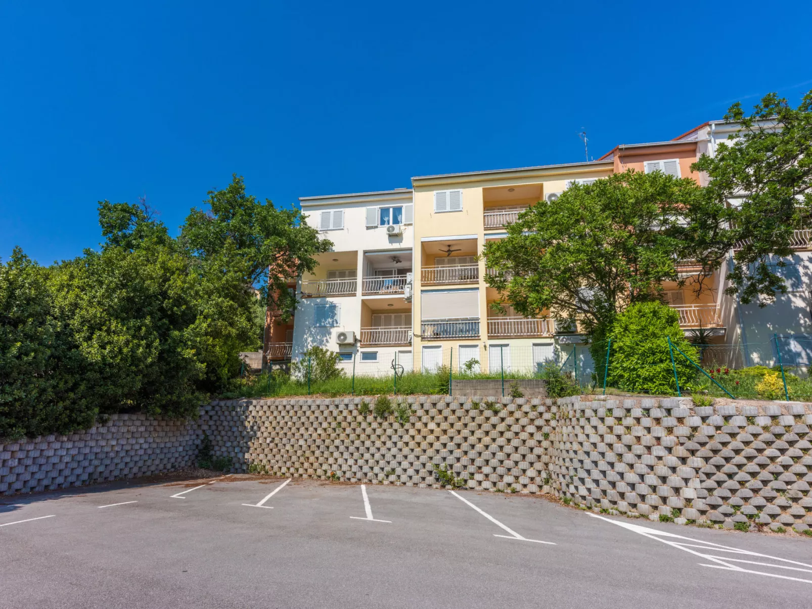 Vema 1 / HR-10912-01