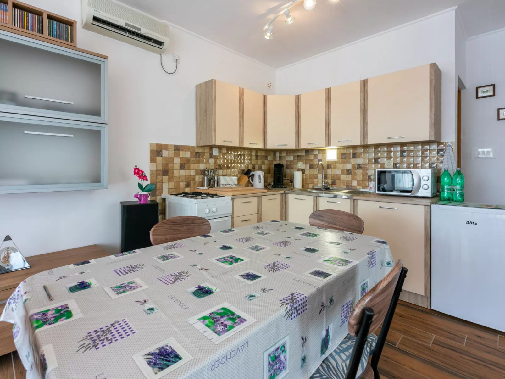 Milano / HR-10638-01