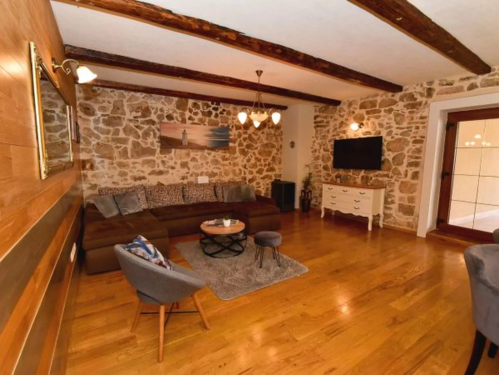 Stone villa Anita with pool