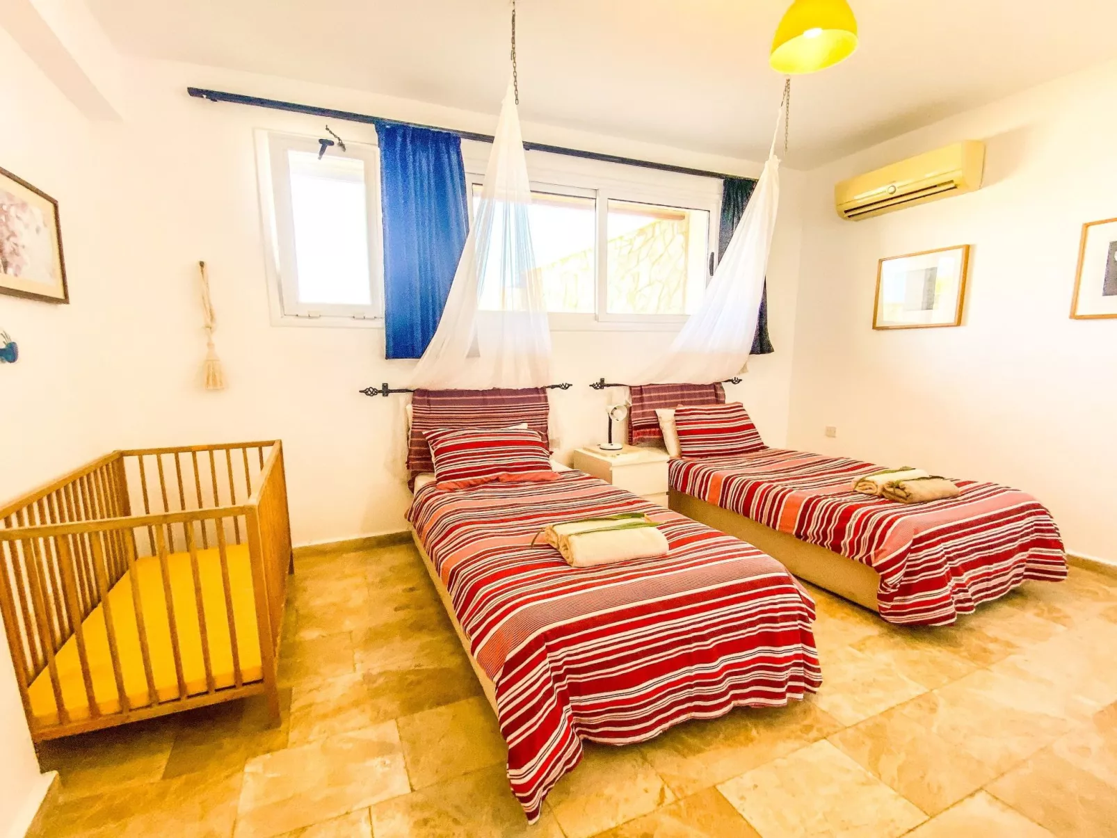 Villa "Meerblick" mit Infinity-Pool