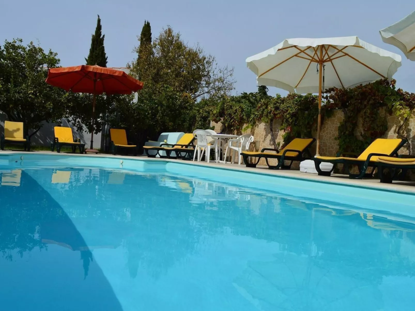 Große Wohnung in Carvoeiro mit Möblierter Terrasse