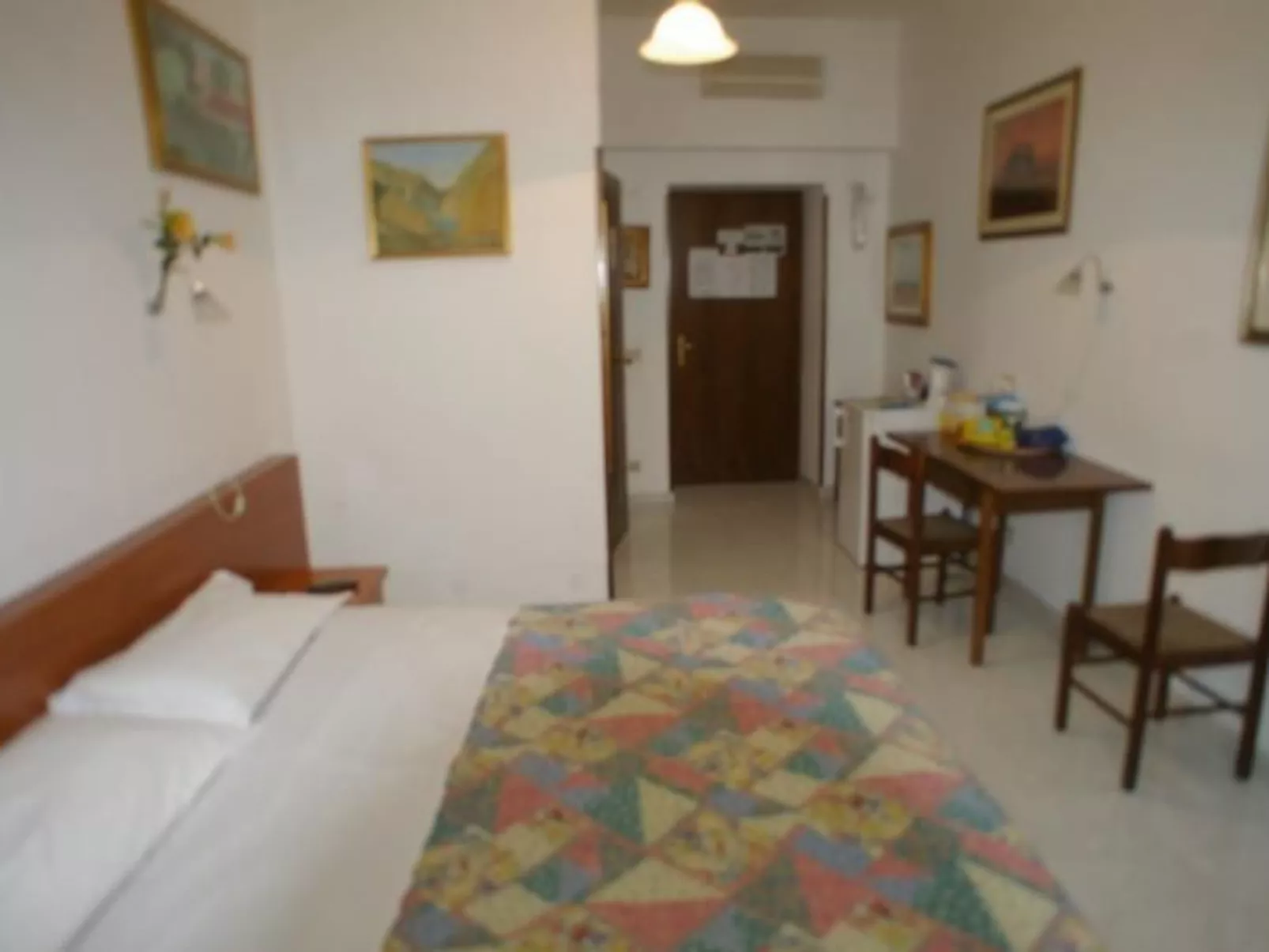 Zimmer Nr. 2 - Stockwerk Nr. 3.