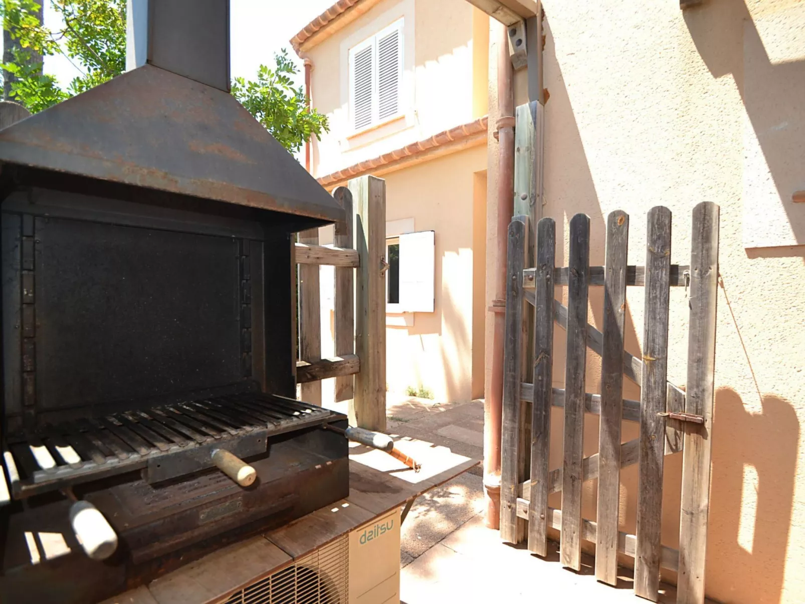 Gemütliches Ferienhaus in Urbanització S'estanyol mit Privatem Pool