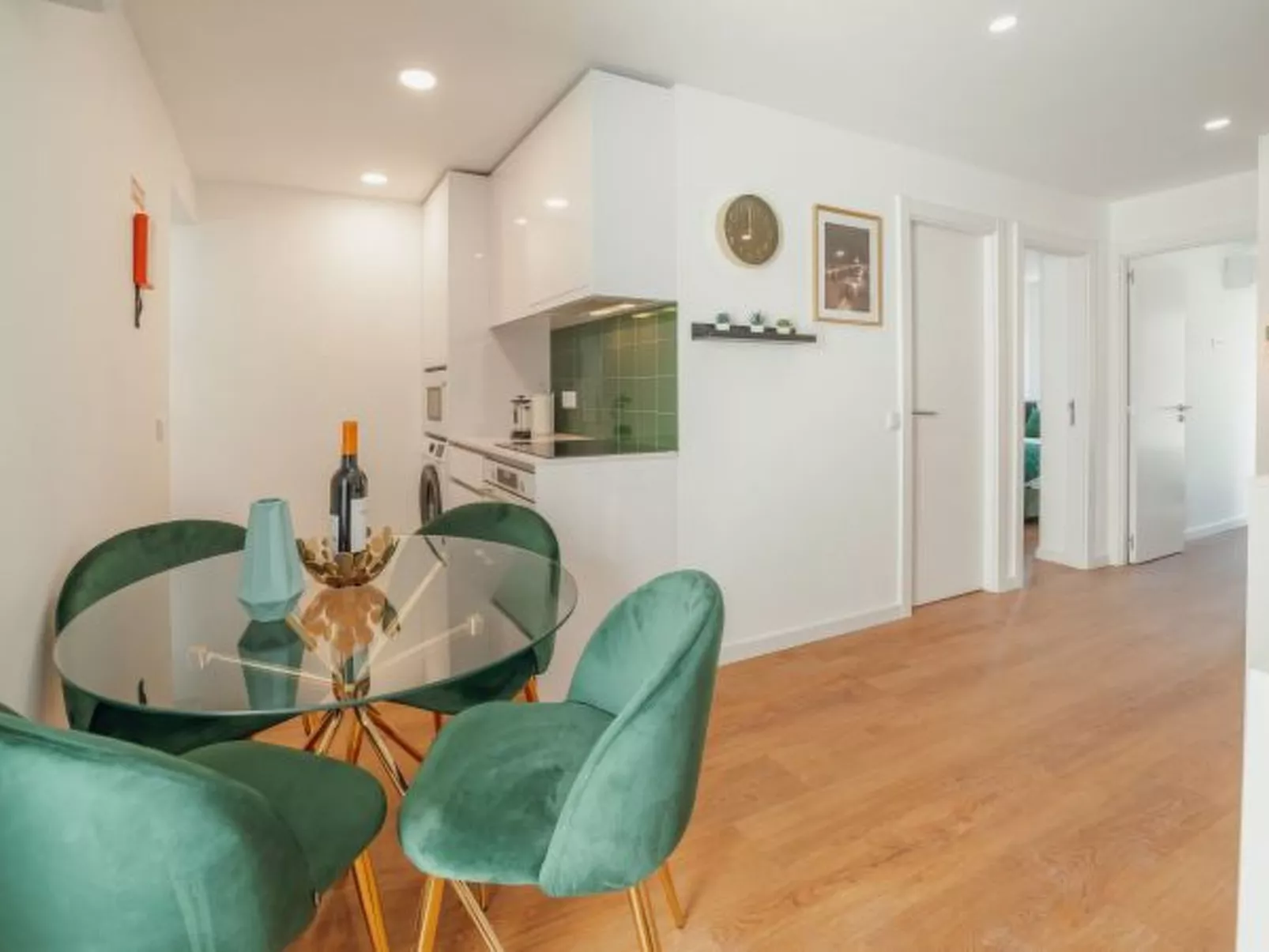 LAPA STYLISH APARTMENT B WITH TERRACE by VACATIONY