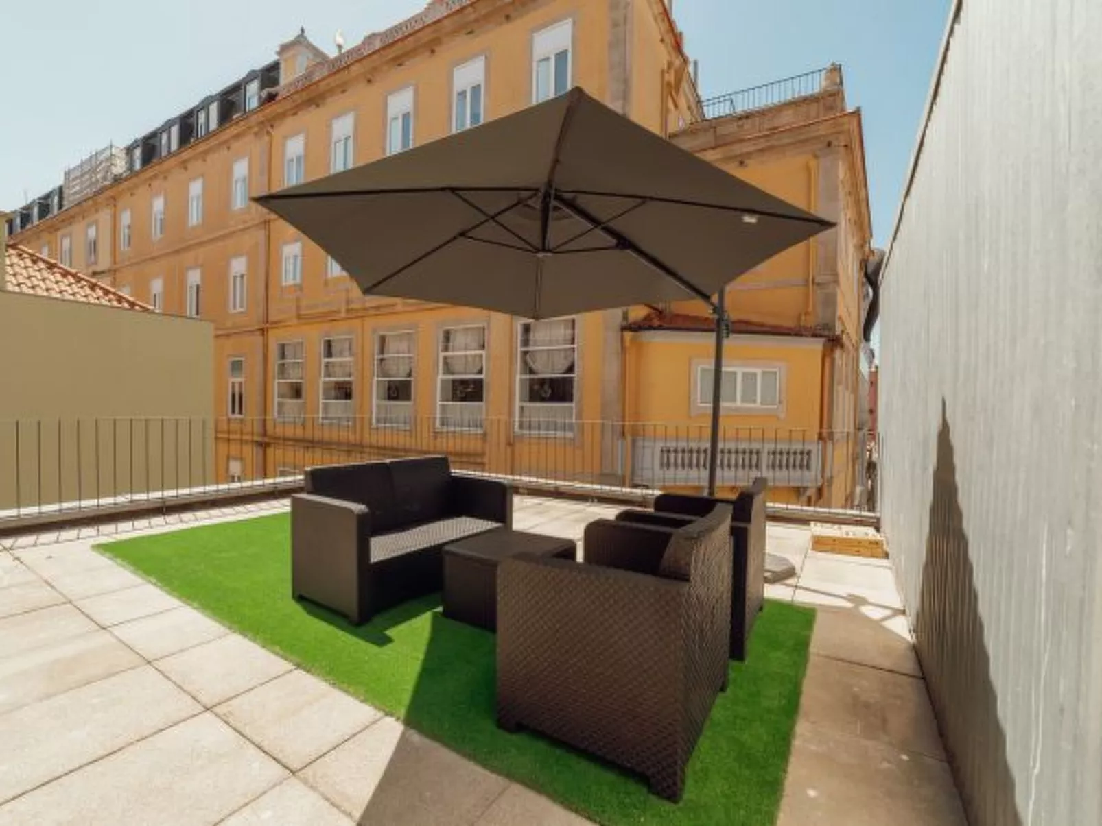 HEART OF PORTO APARTMENT B TERRACE by VACATIONY